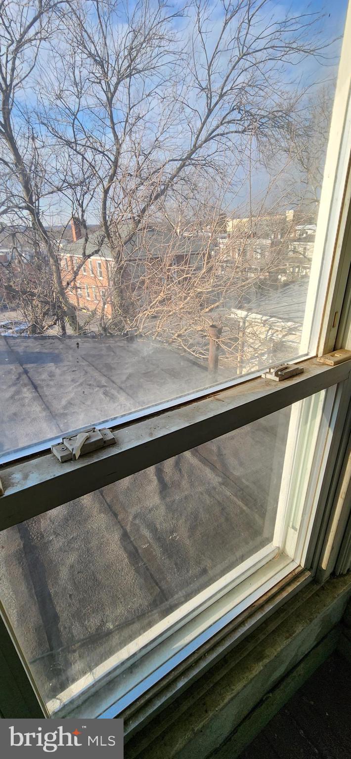 NORRISTOWN - Residential