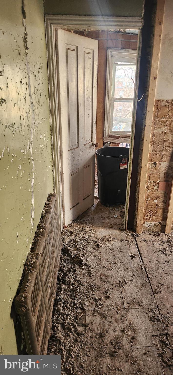 NORRISTOWN - Residential