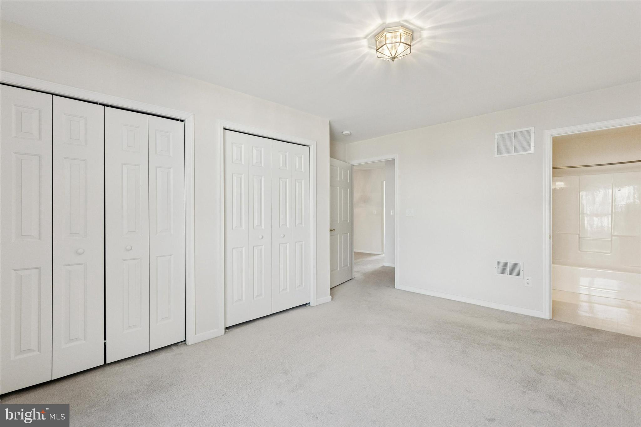 MANATAWNY VILLAGE - Residential Lease