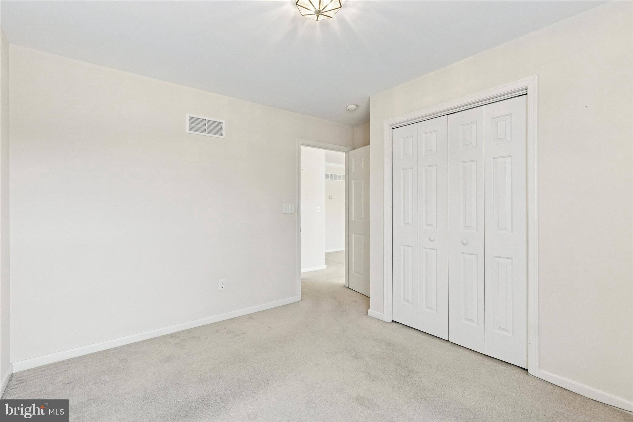 MANATAWNY VILLAGE - Residential Lease