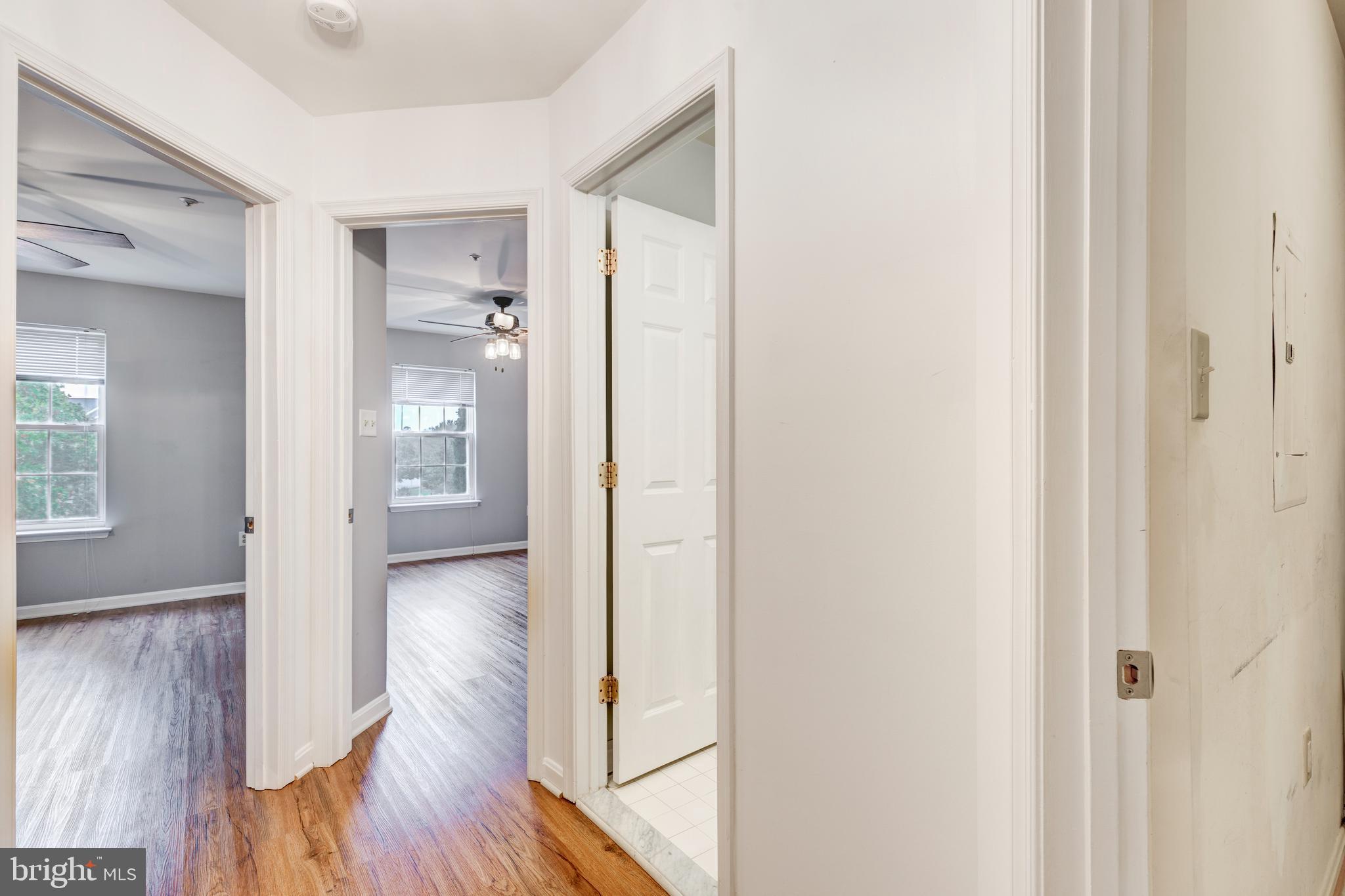 SEVEN OAKS - Residential