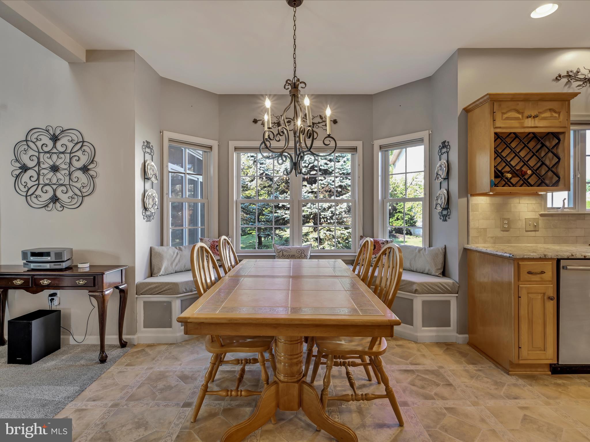 OLDE STONE WAY - Residential