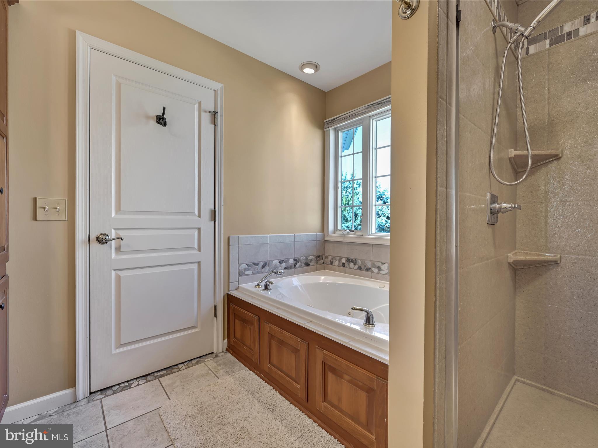 OLDE STONE WAY - Residential