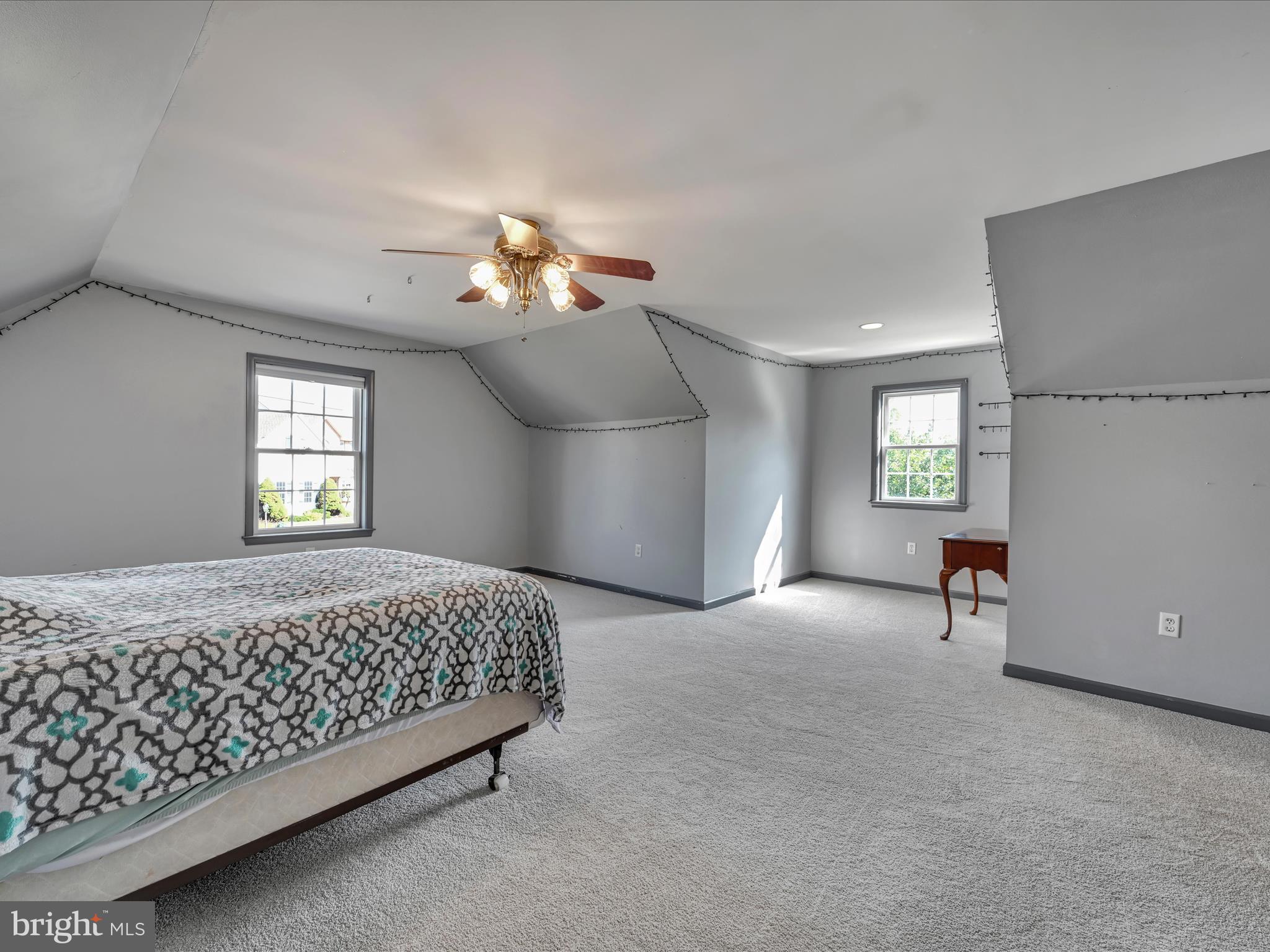 OLDE STONE WAY - Residential