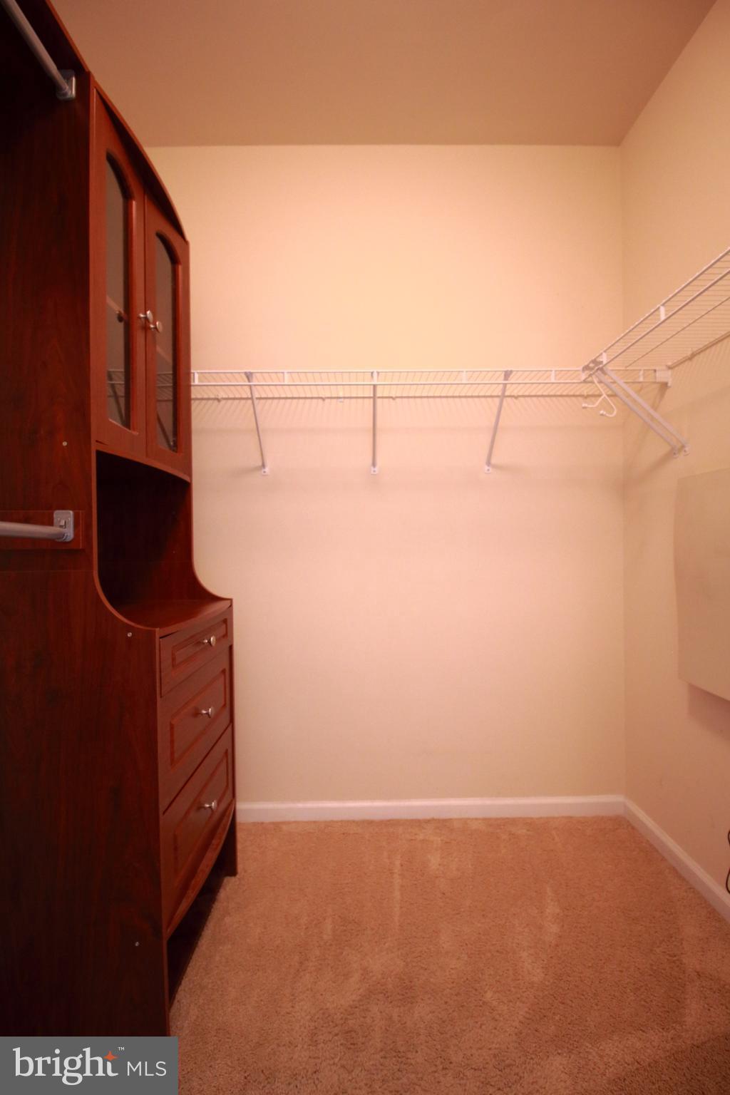 THE RESERVE CONDOMINIUMS - Residential Lease