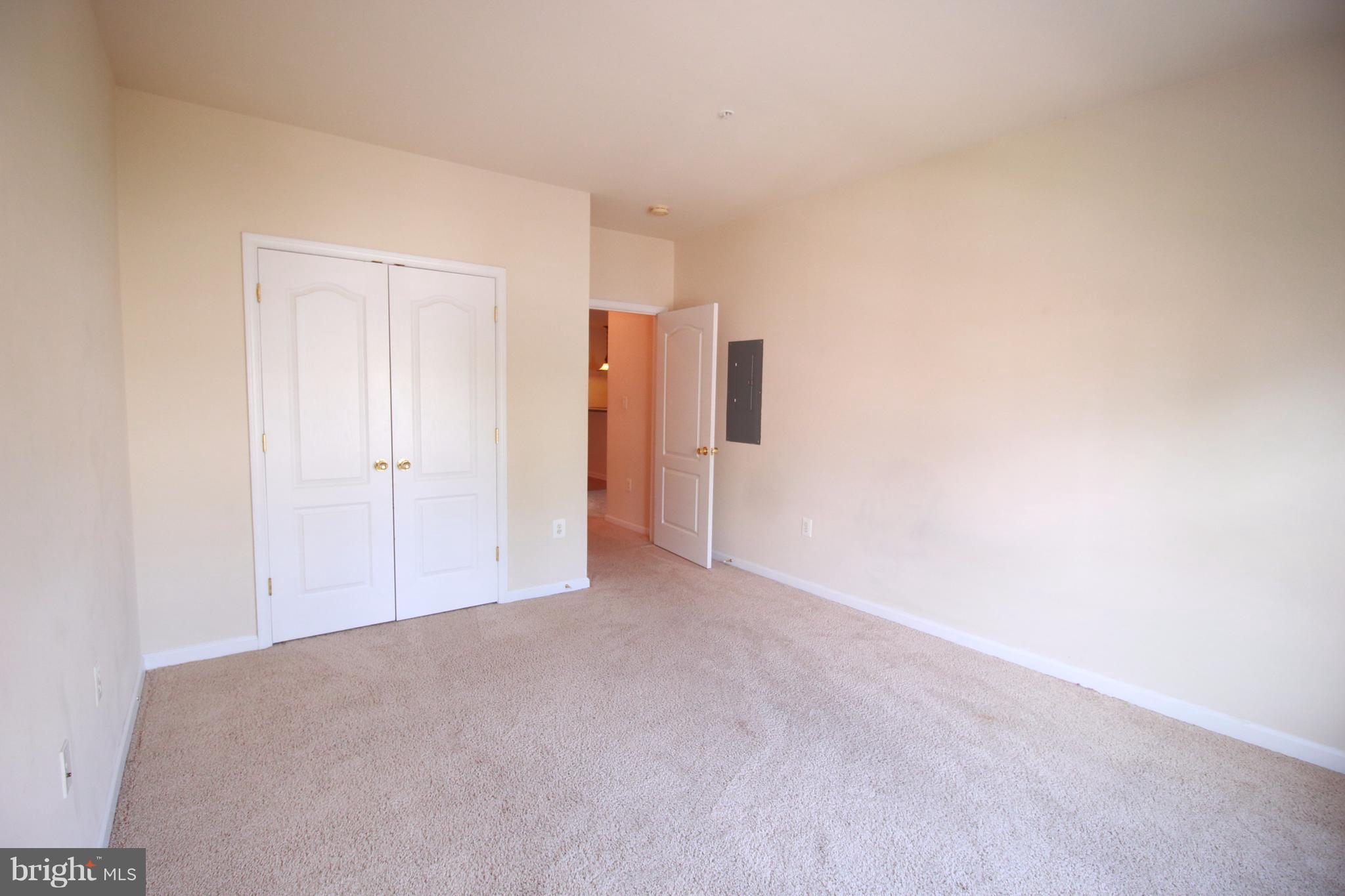 THE RESERVE CONDOMINIUMS - Residential Lease