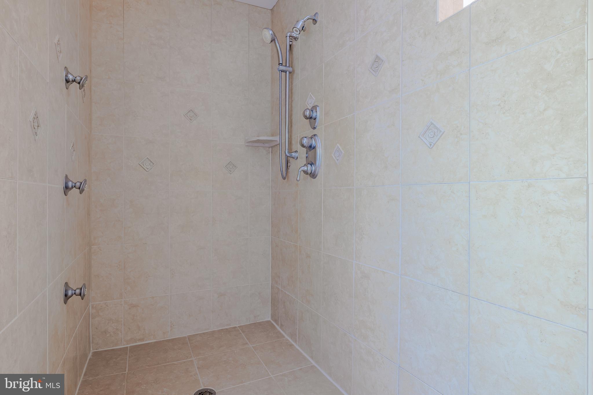 MCKENNEY FOREST - Residential