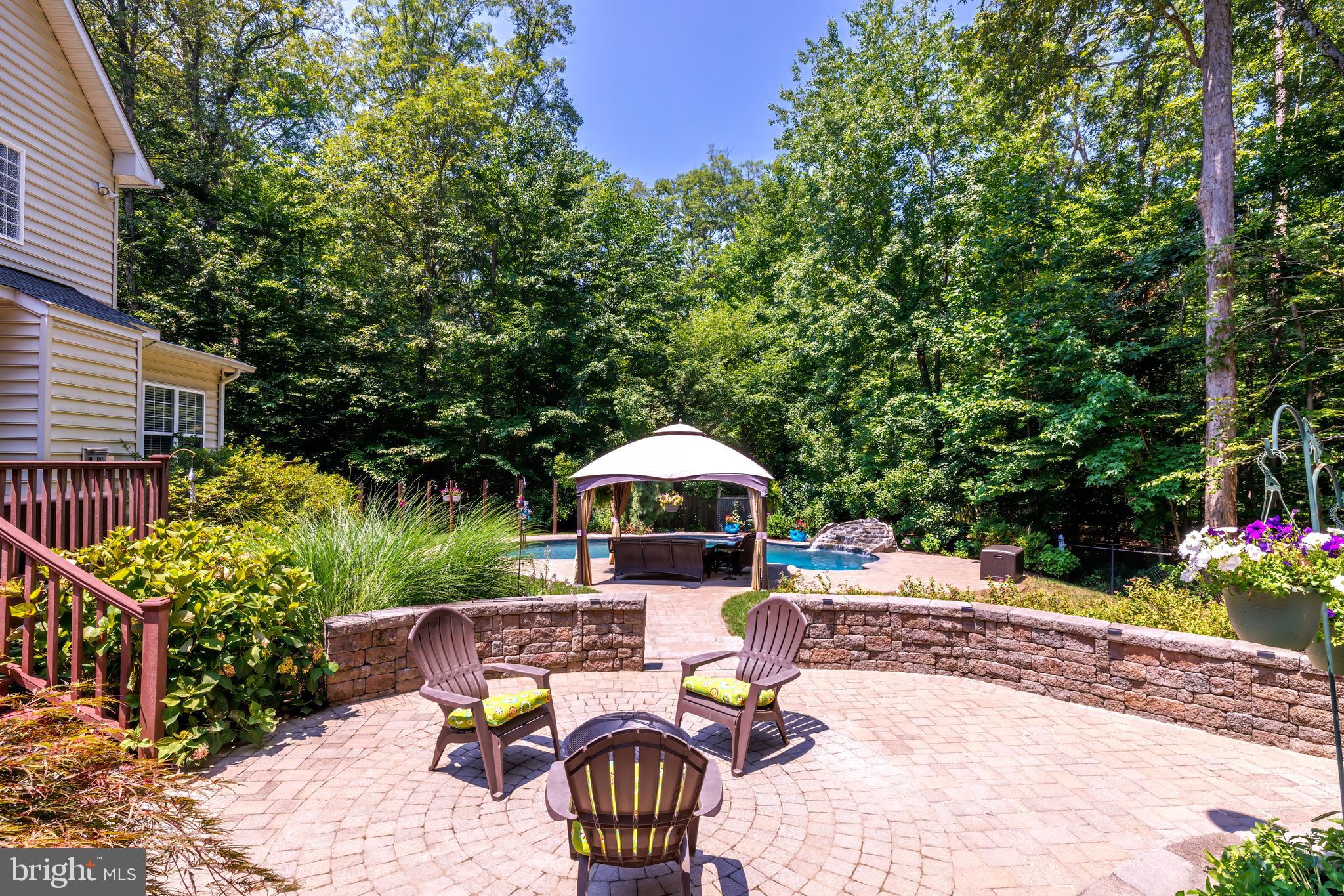 MCKENNEY FOREST - Residential