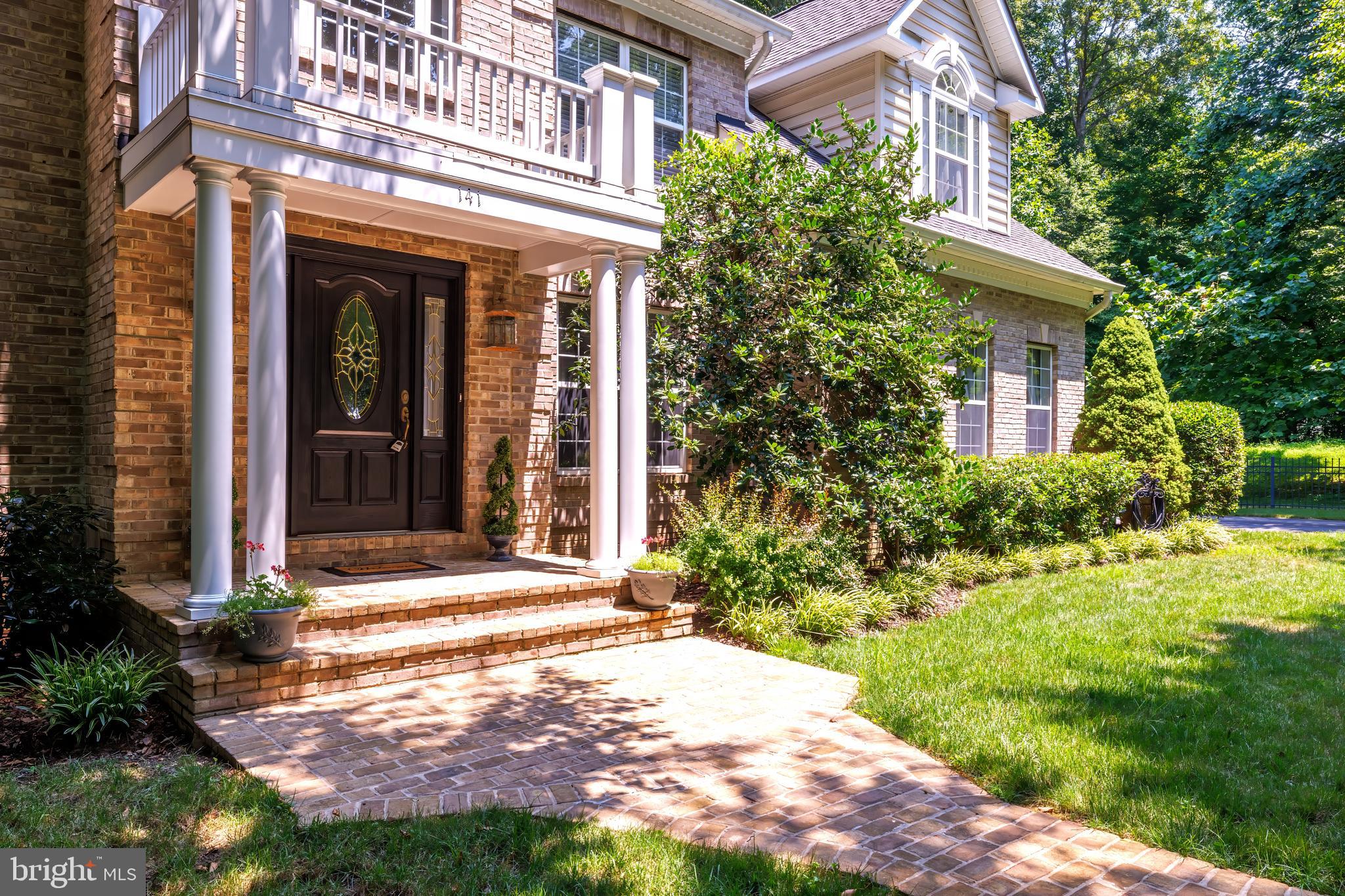 MCKENNEY FOREST - Residential