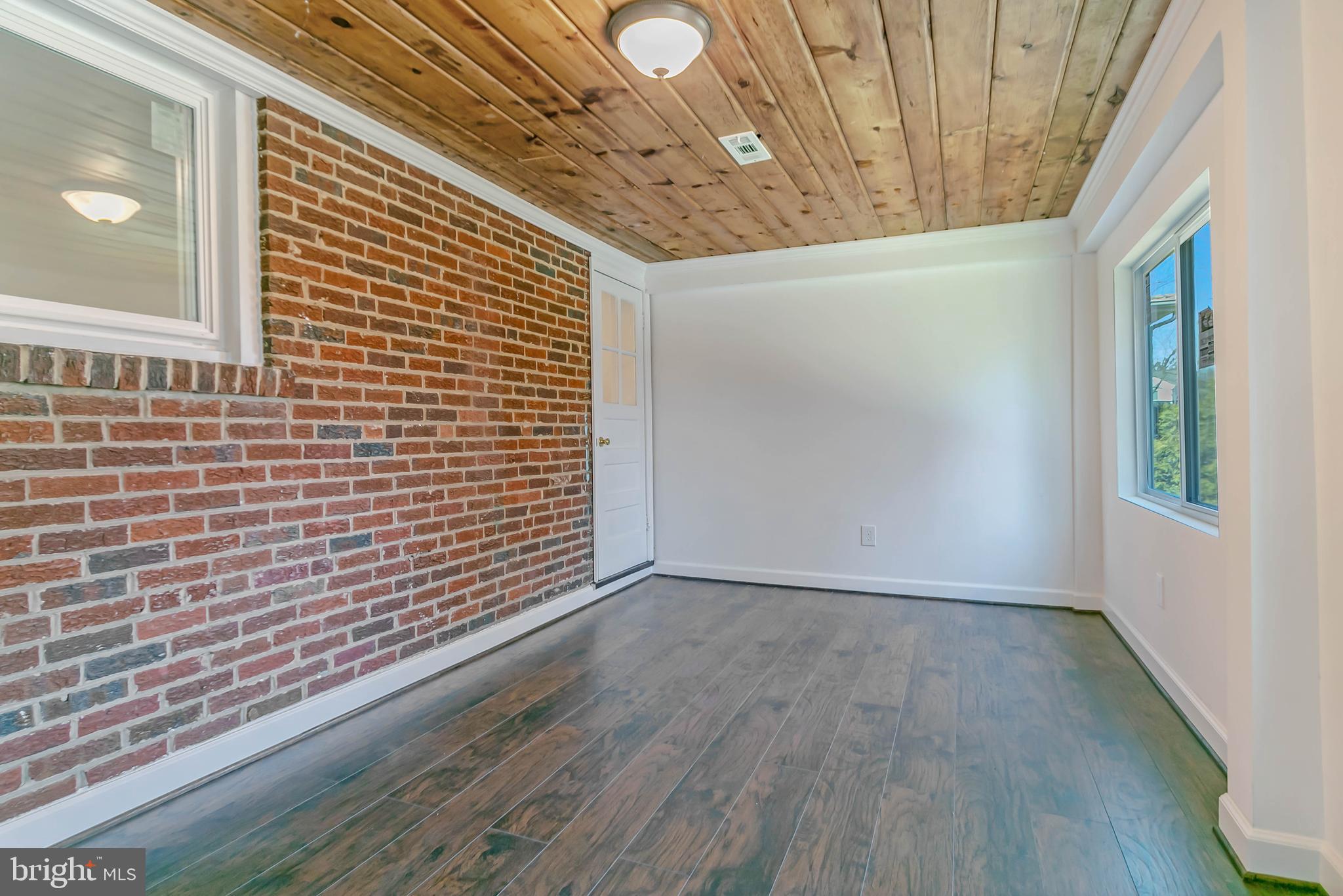 INDIAN SPRING PARK - Residential