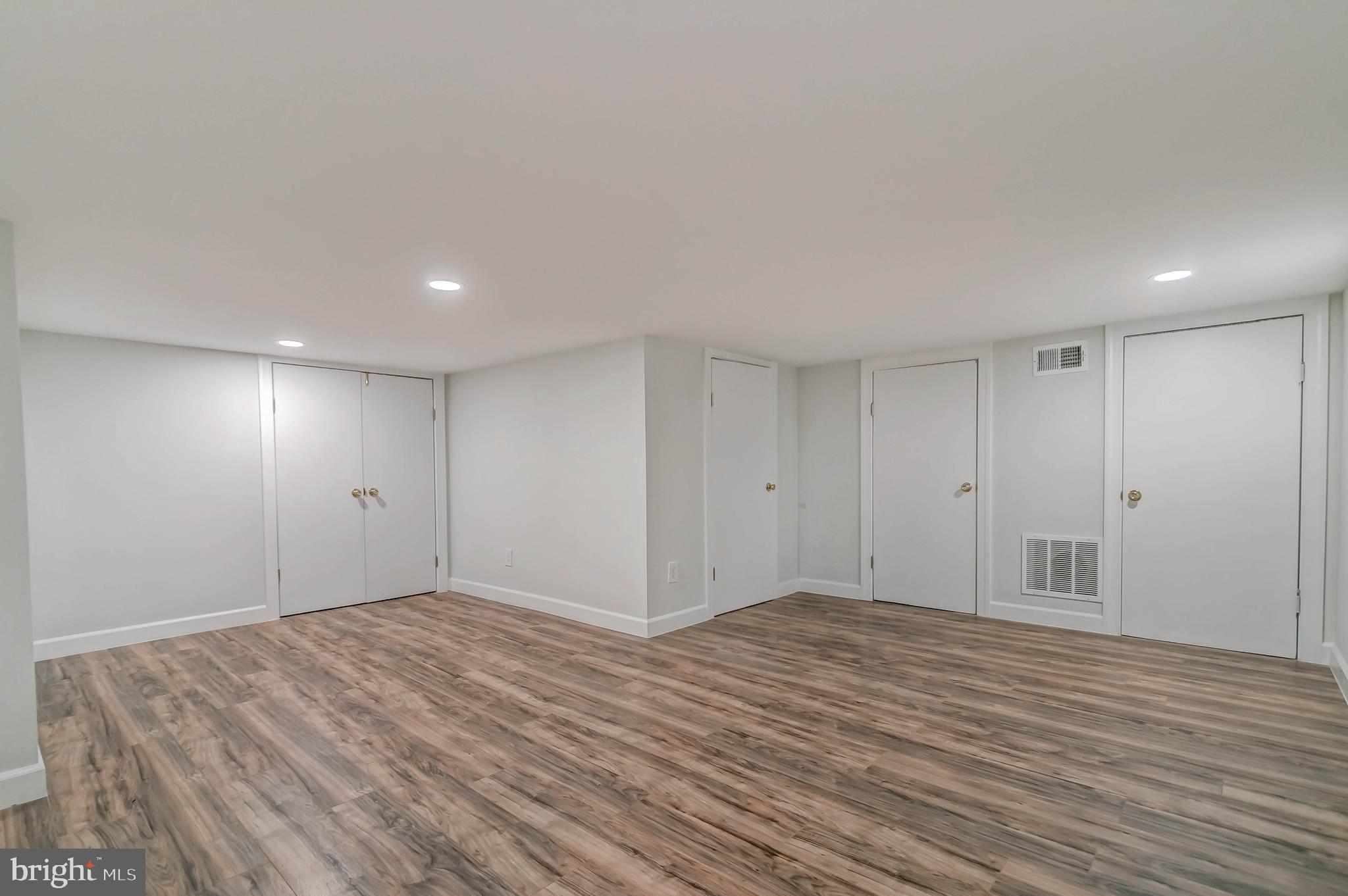 INDIAN SPRING PARK - Residential