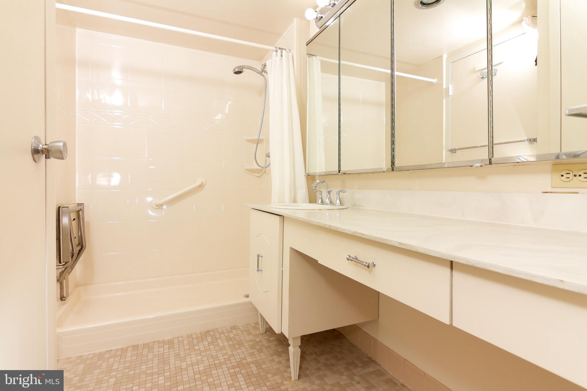 THE FORUM - Residential Lease