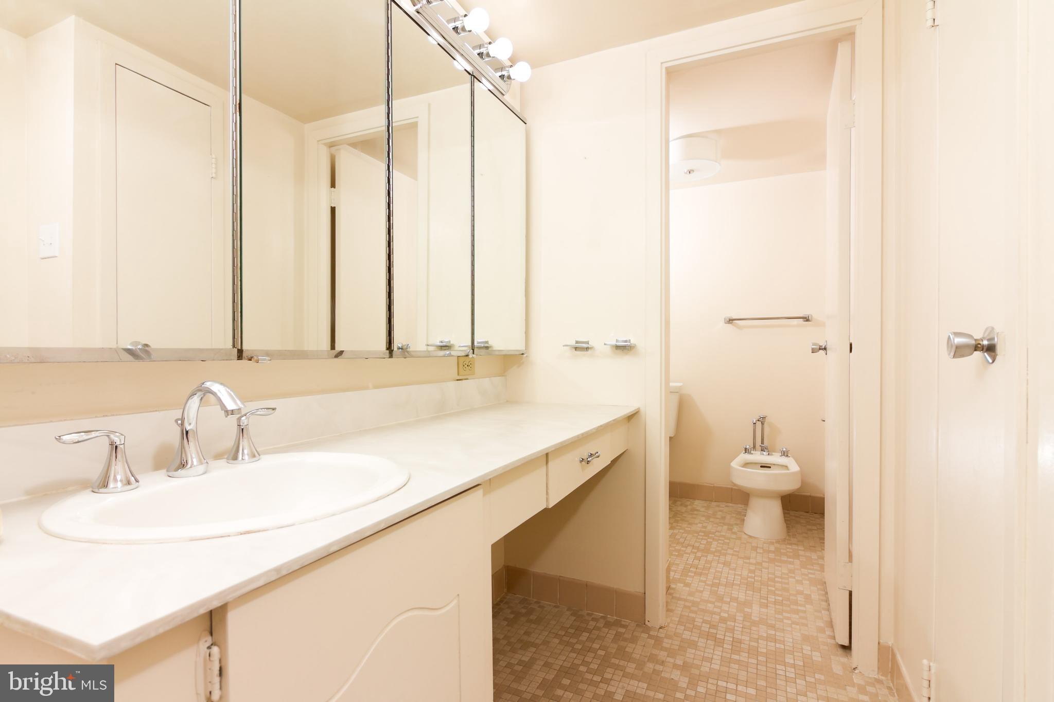 THE FORUM - Residential Lease