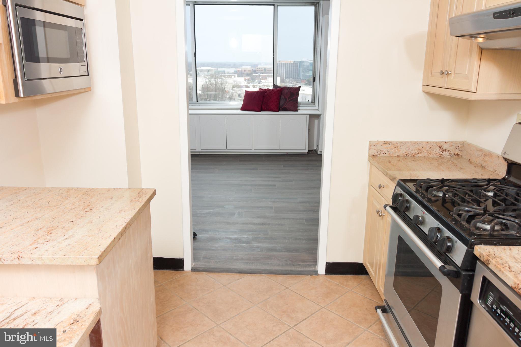 THE FORUM - Residential Lease