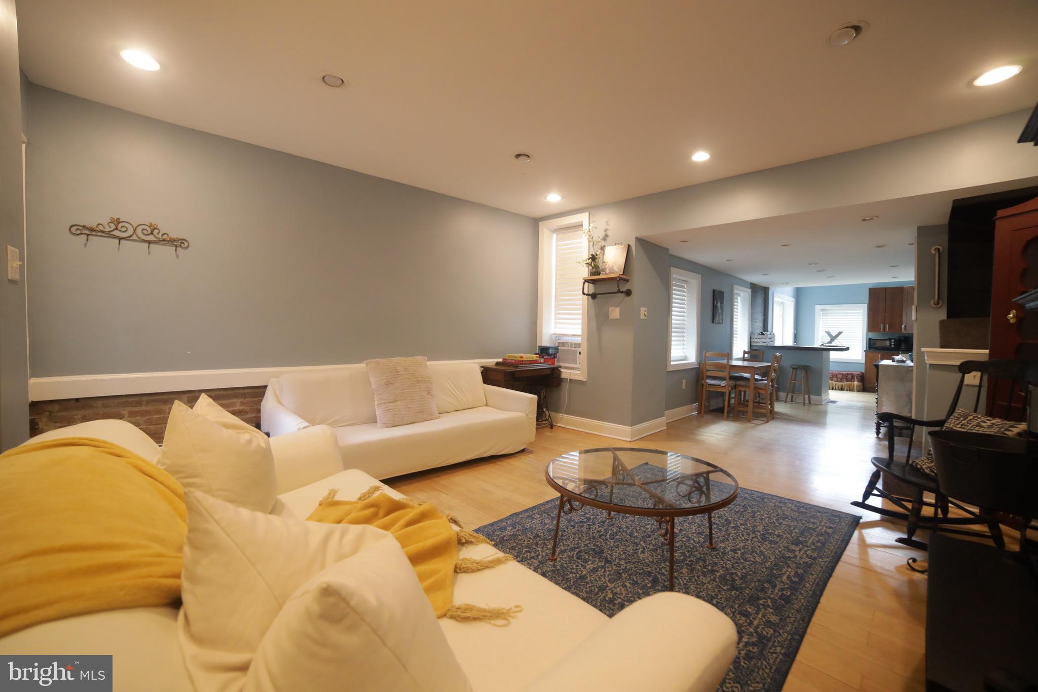 POPLAR - Residential Lease