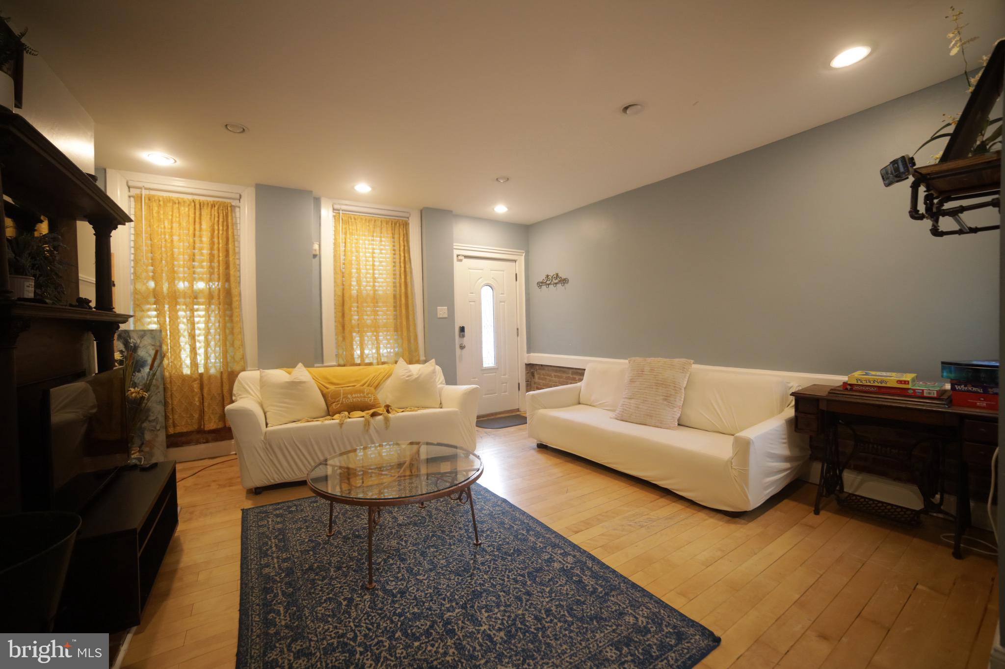 POPLAR - Residential Lease