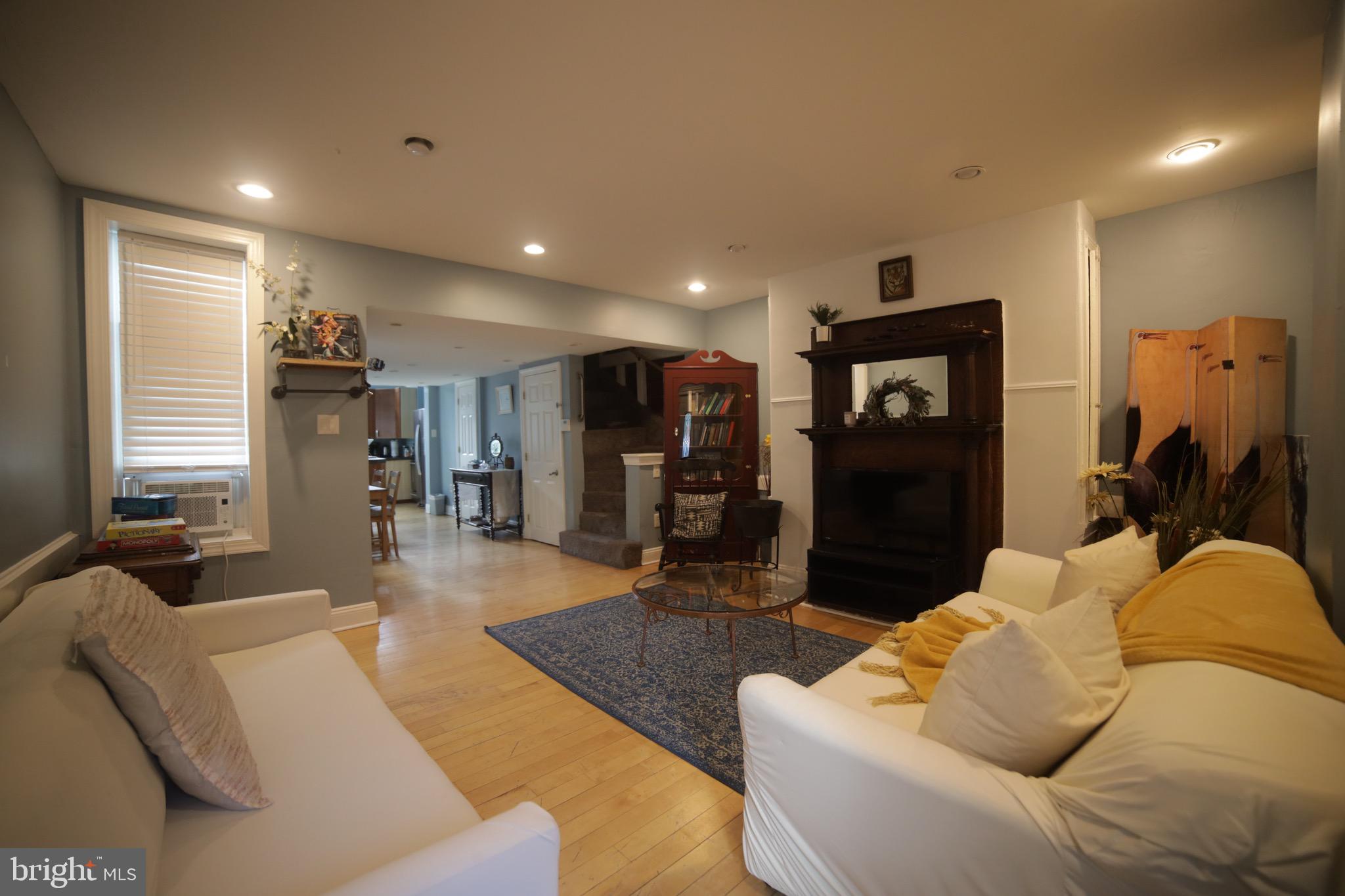 POPLAR - Residential Lease