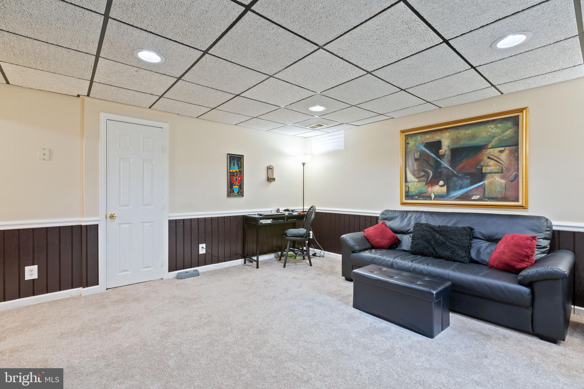 INDIAN CREEK VILLAGE - Residential