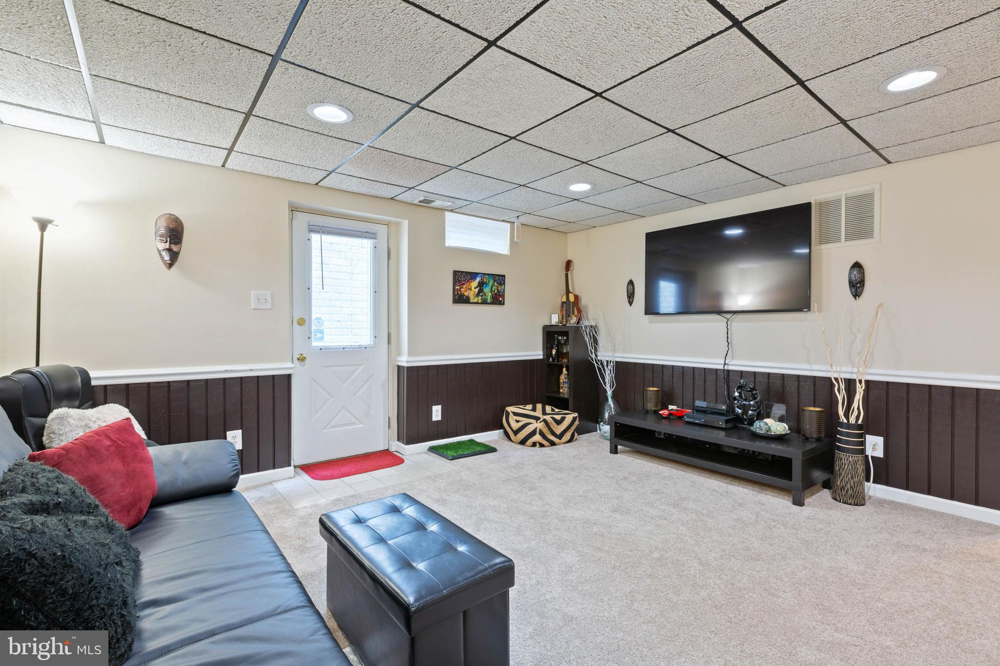 INDIAN CREEK VILLAGE - Residential