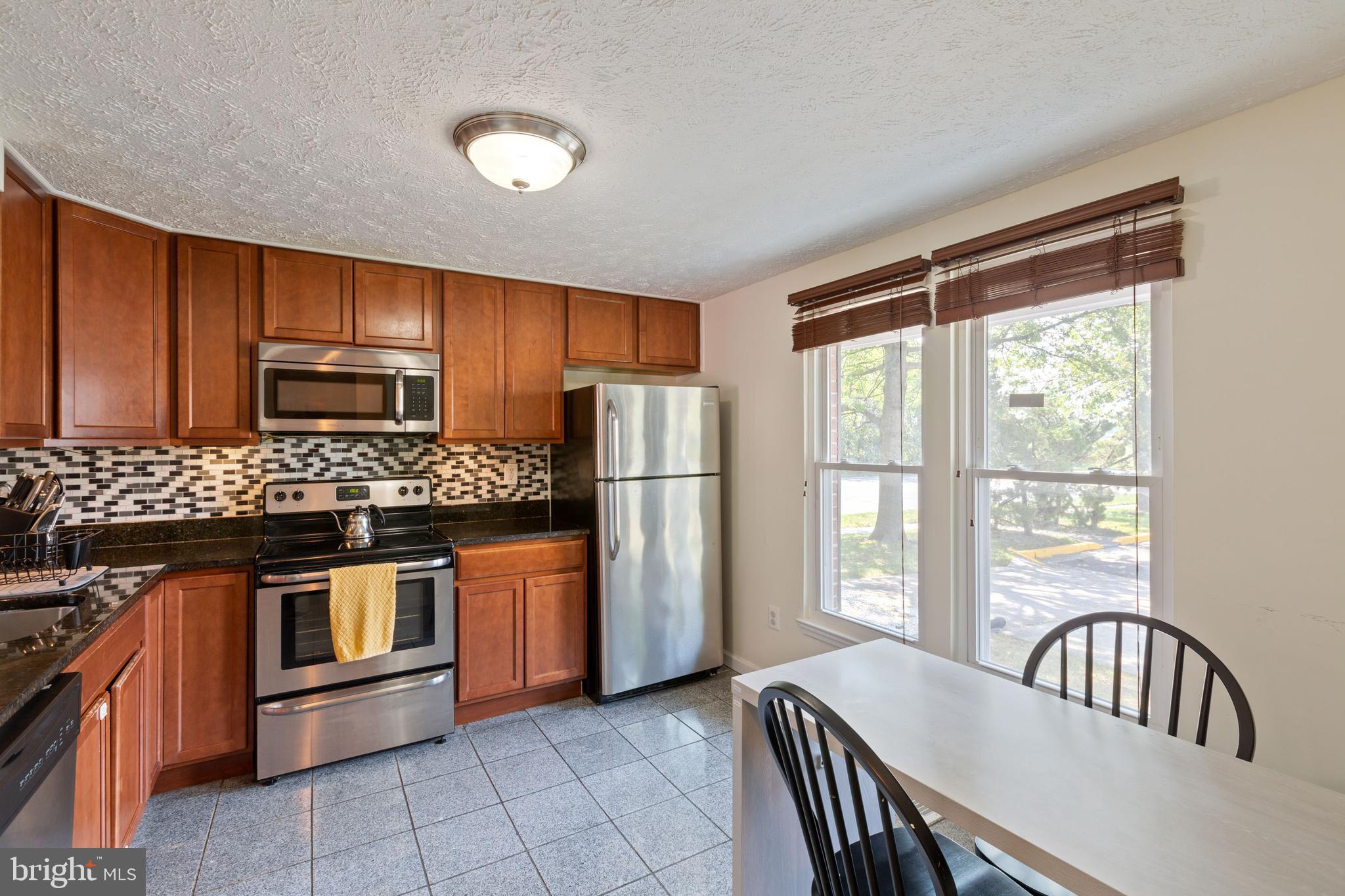 INDIAN CREEK VILLAGE - Residential