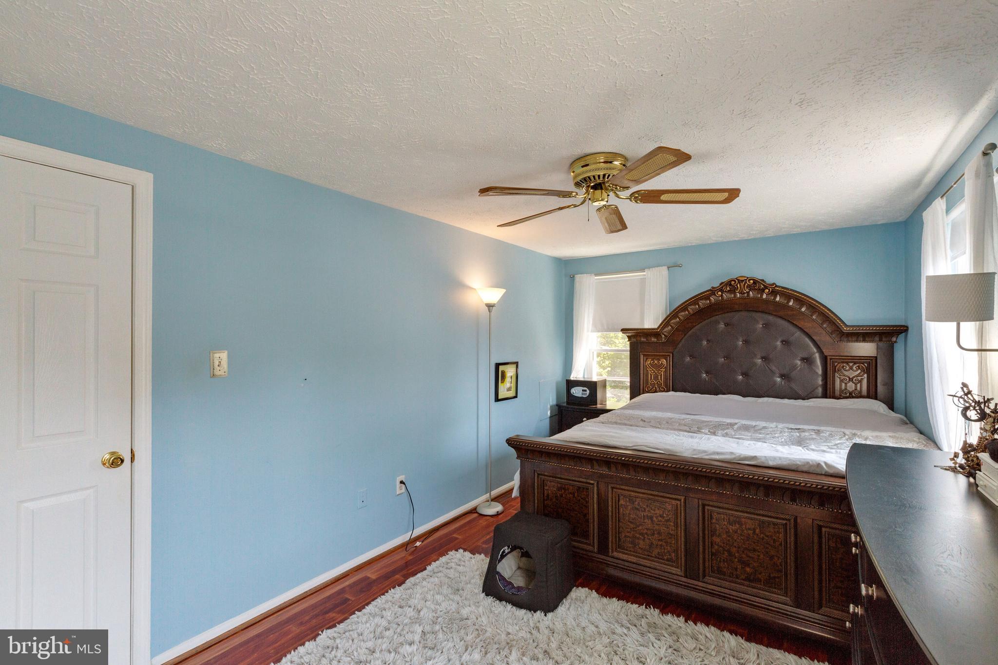 INDIAN CREEK VILLAGE - Residential