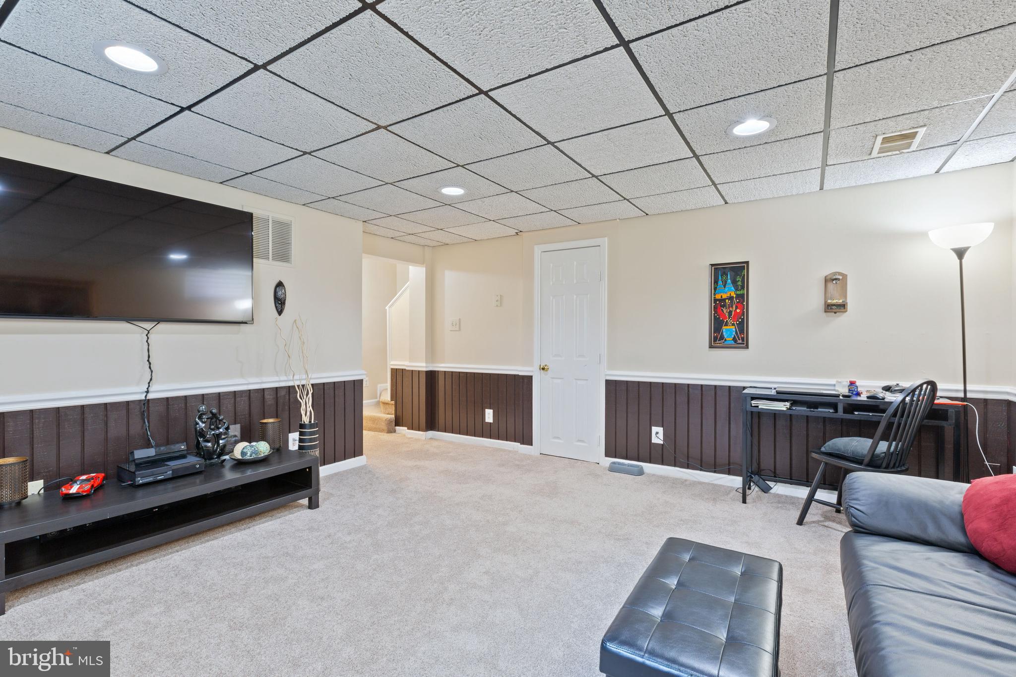 INDIAN CREEK VILLAGE - Residential