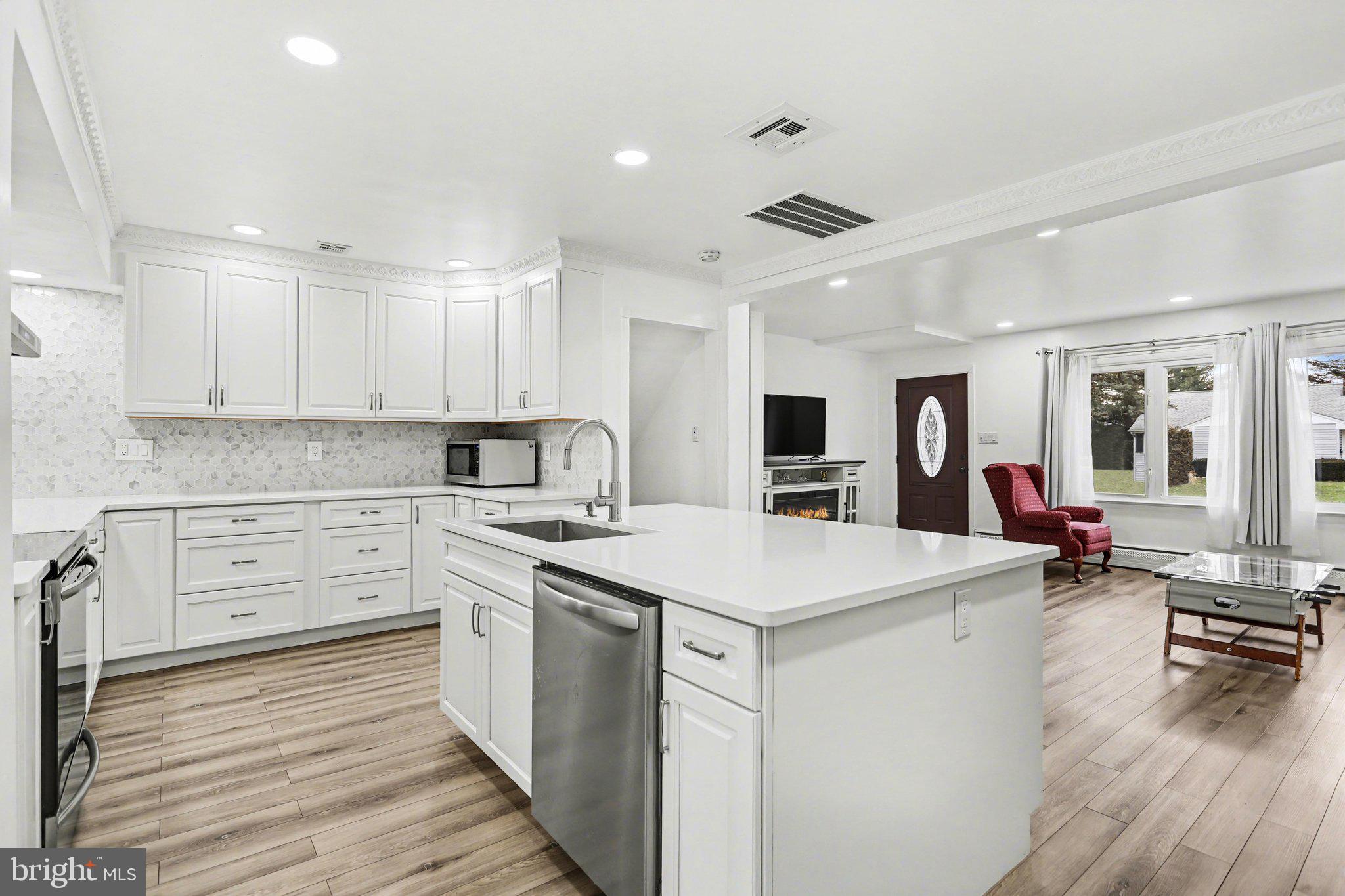 OAKWOOD PARK - Residential