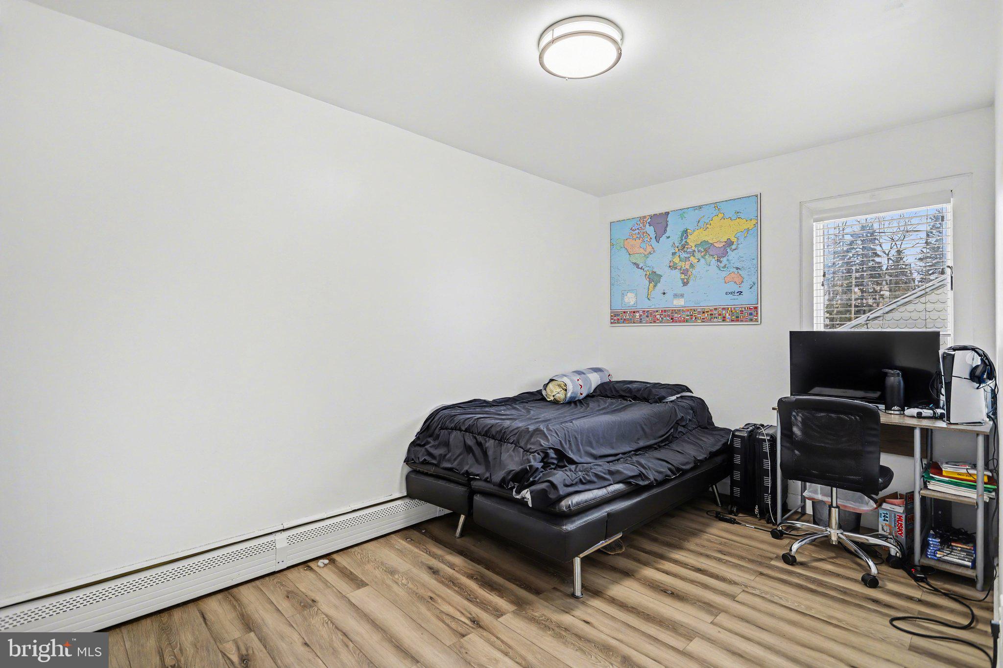 OAKWOOD PARK - Residential