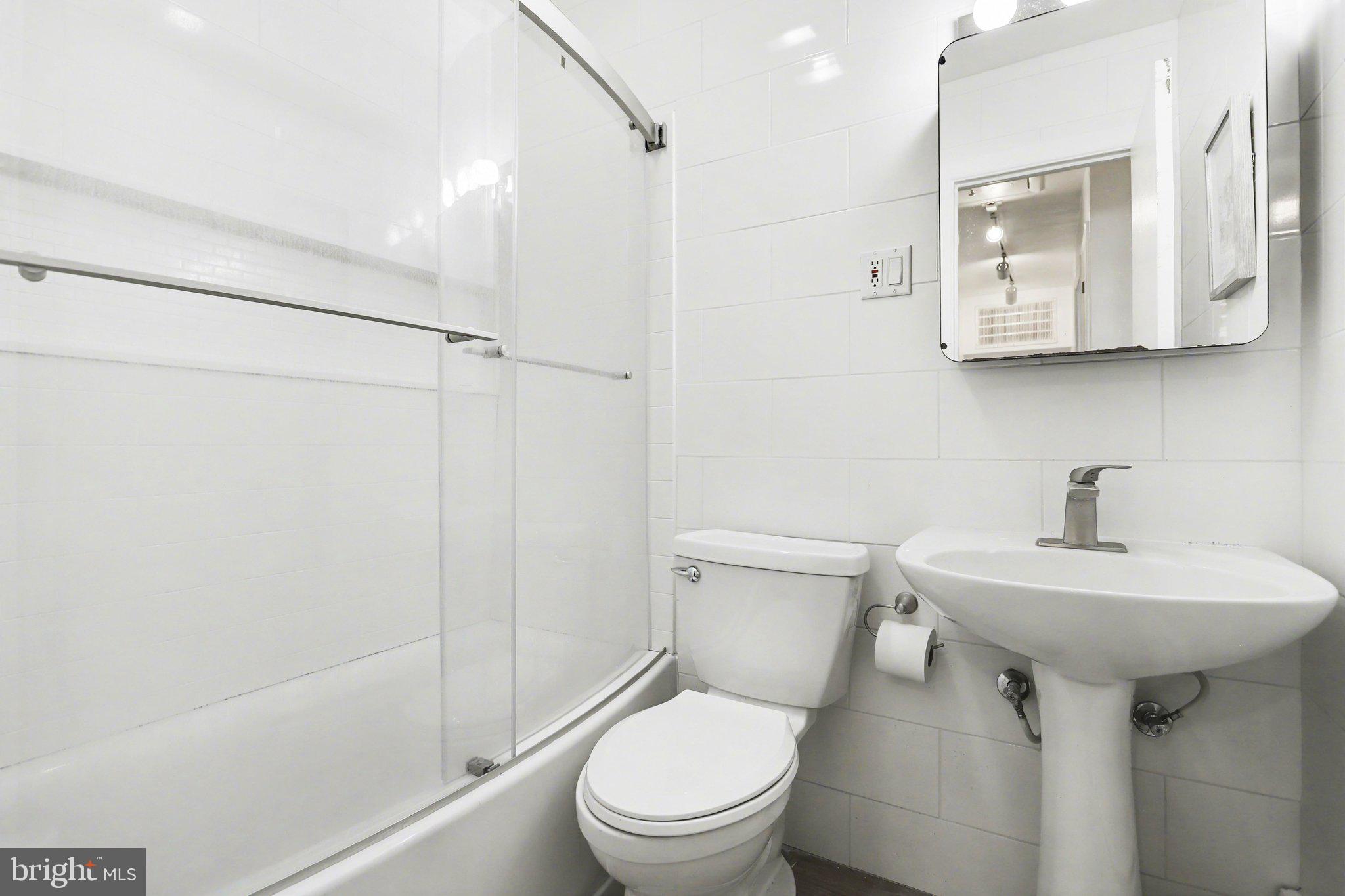 OAKWOOD PARK - Residential