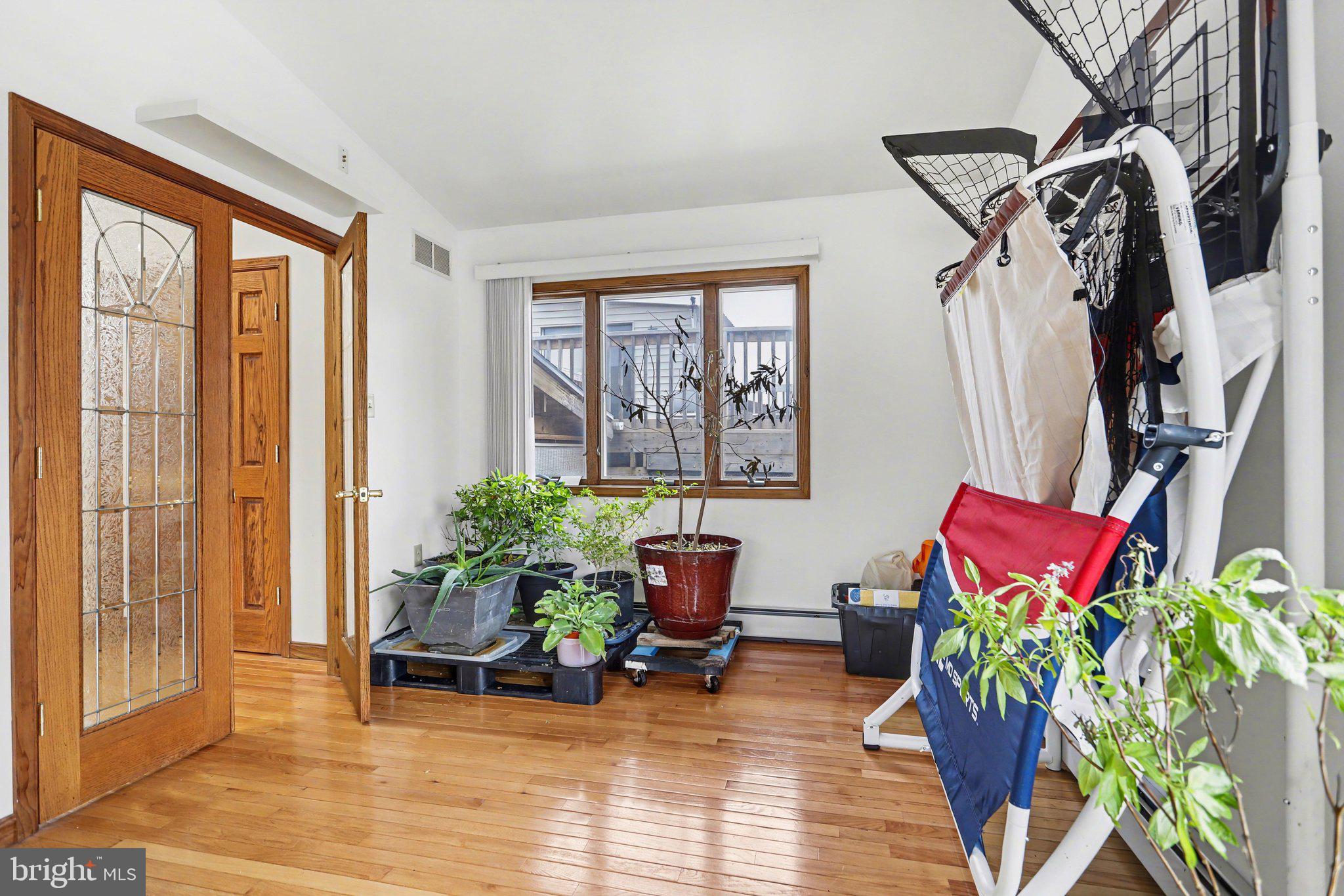 OAKWOOD PARK - Residential