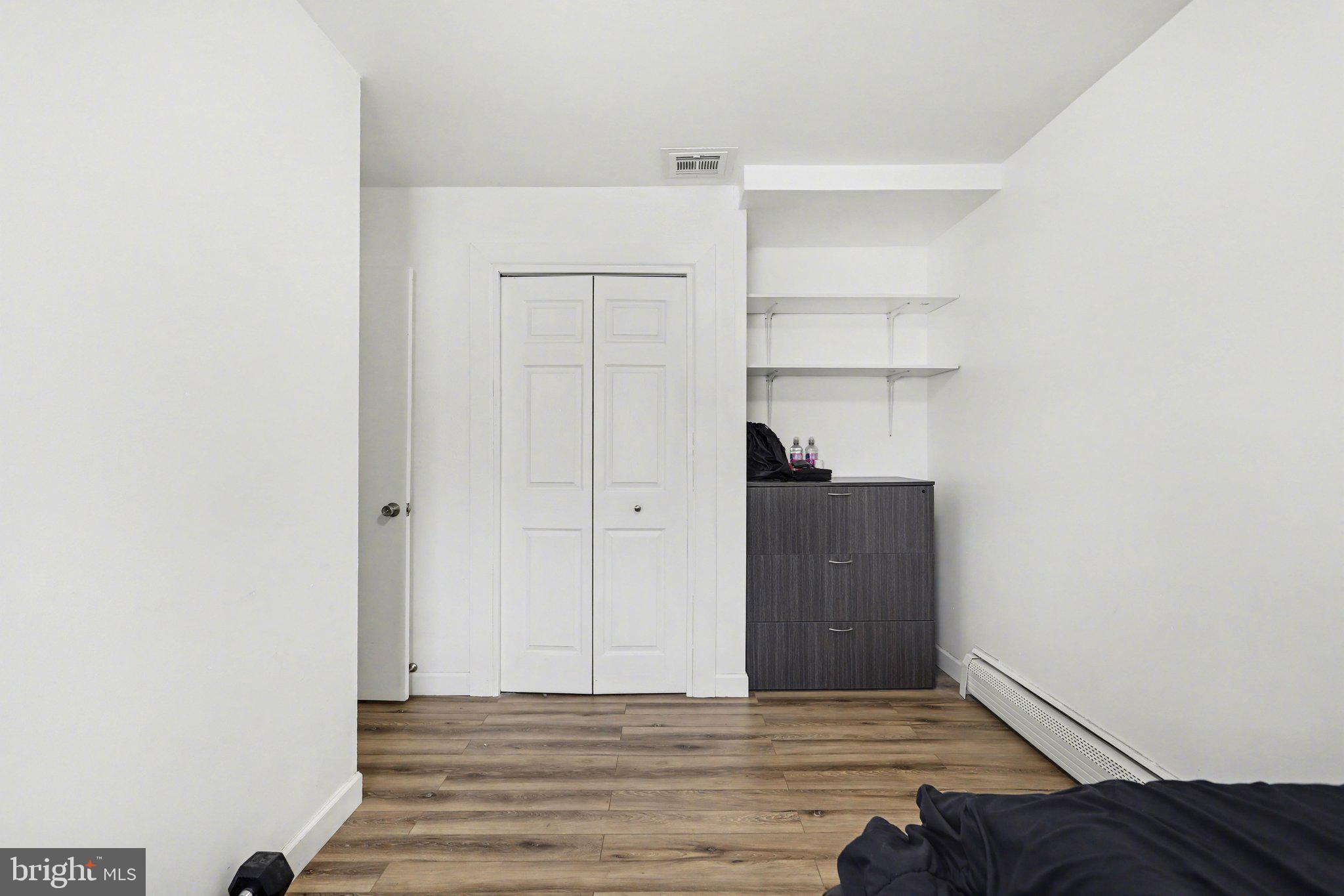 OAKWOOD PARK - Residential