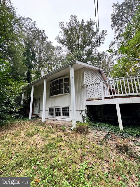 Homes For Sale - 1290 Ritchie Highway<br/> ARNOLD, MD 21012