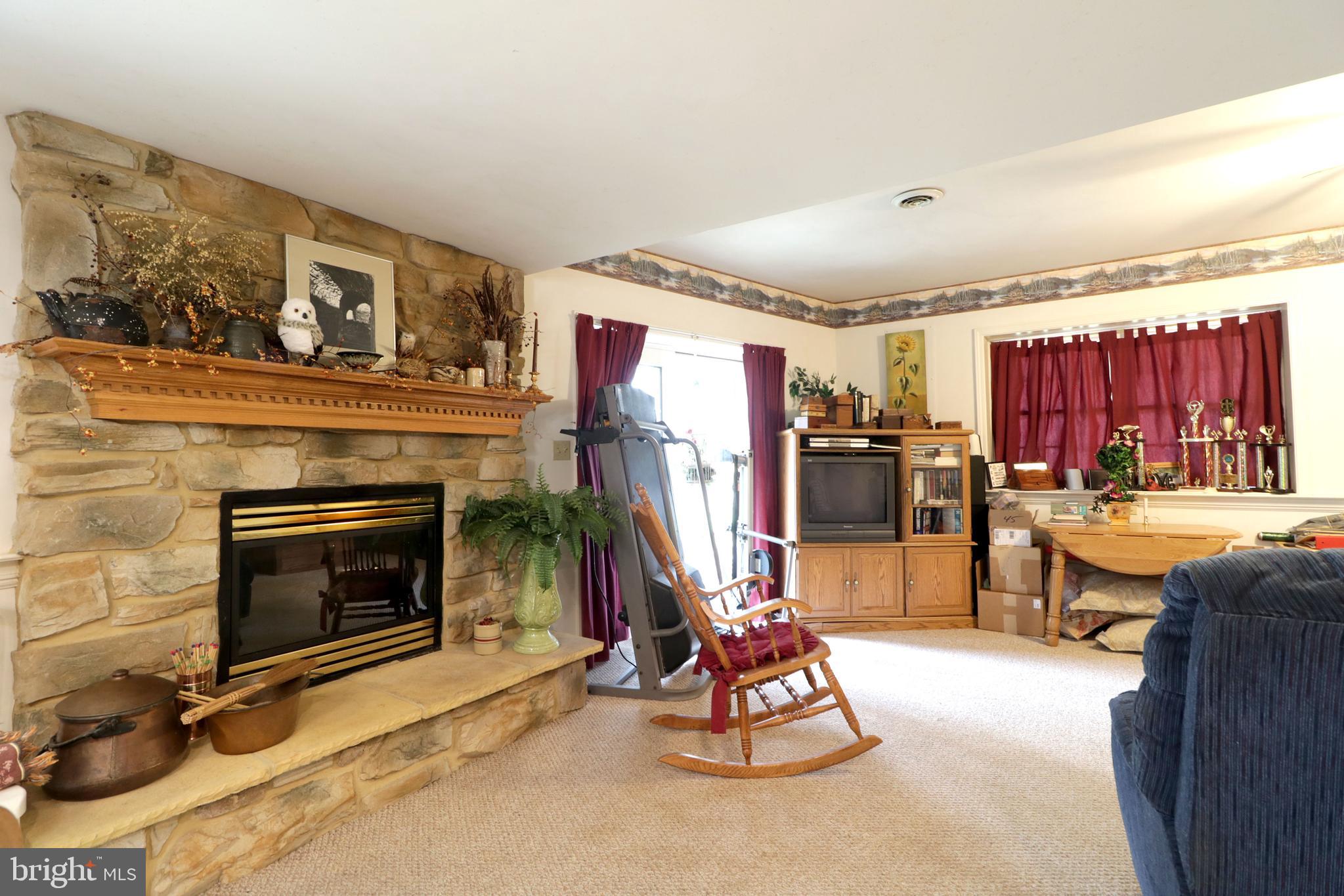 LAKELAND PINES - Residential