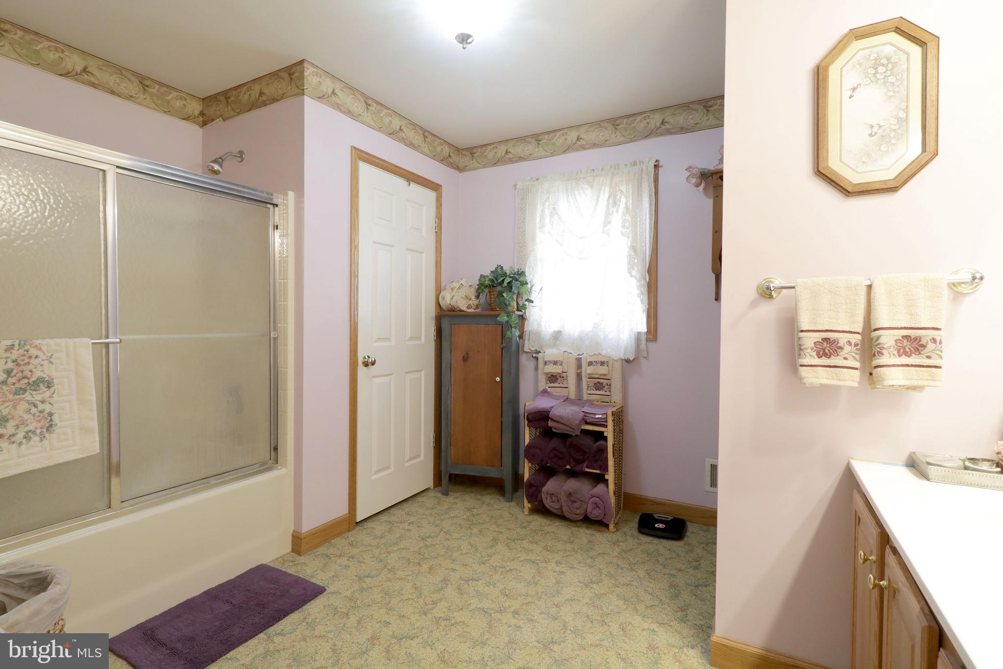 LAKELAND PINES - Residential