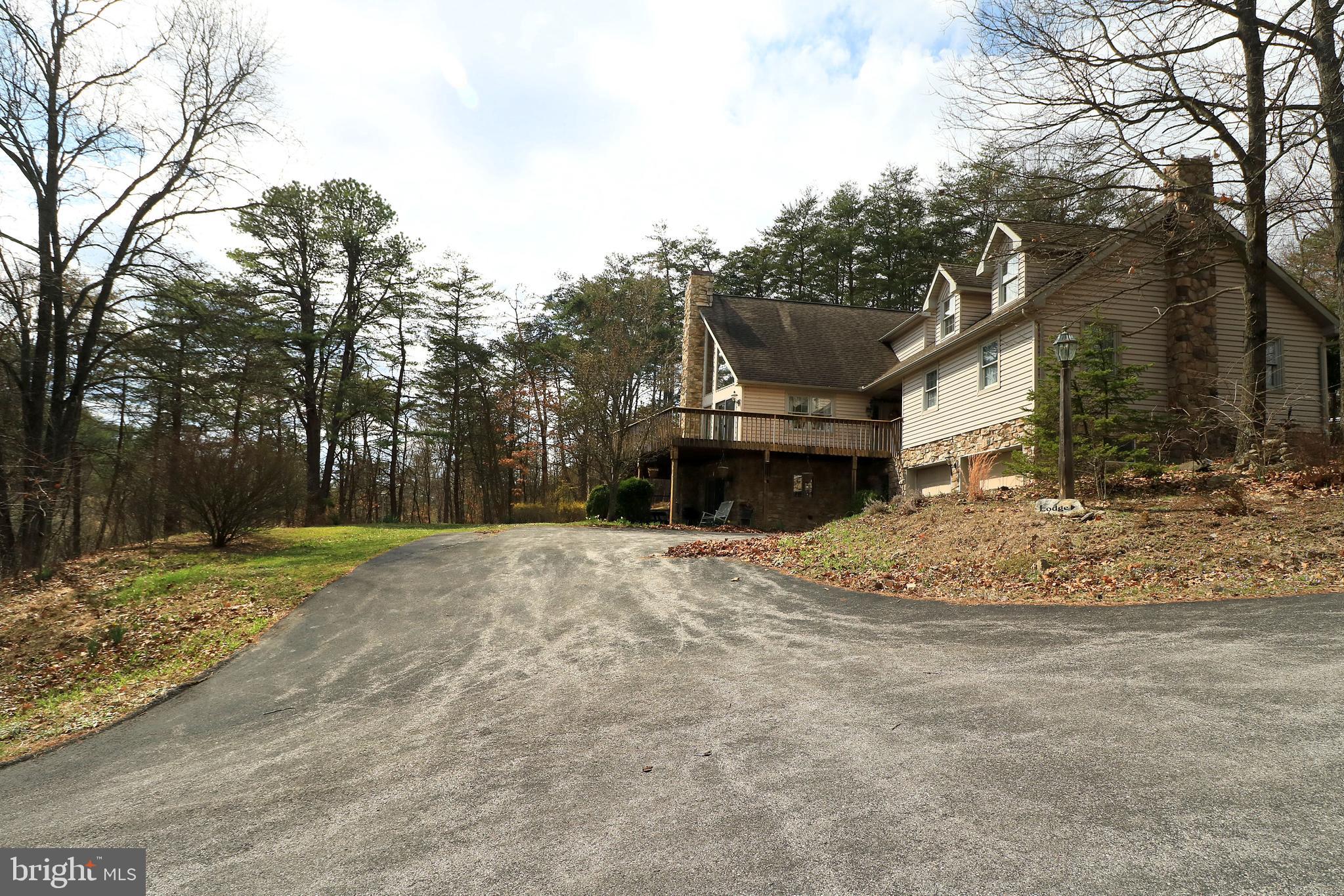 LAKELAND PINES - Residential