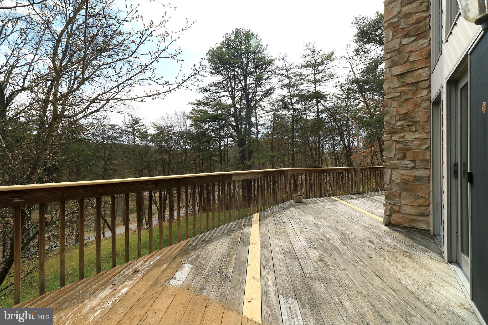 LAKELAND PINES - Residential