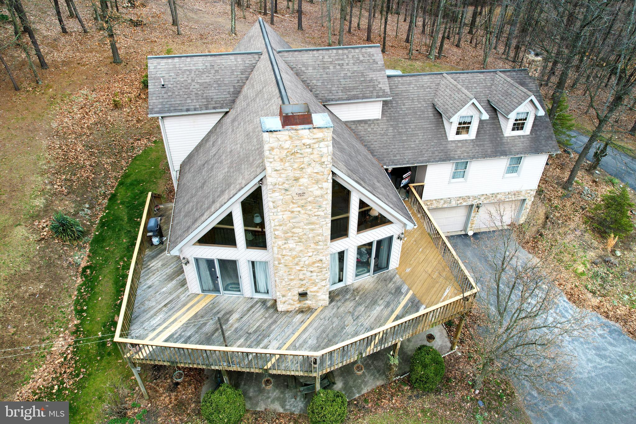 LAKELAND PINES - Residential