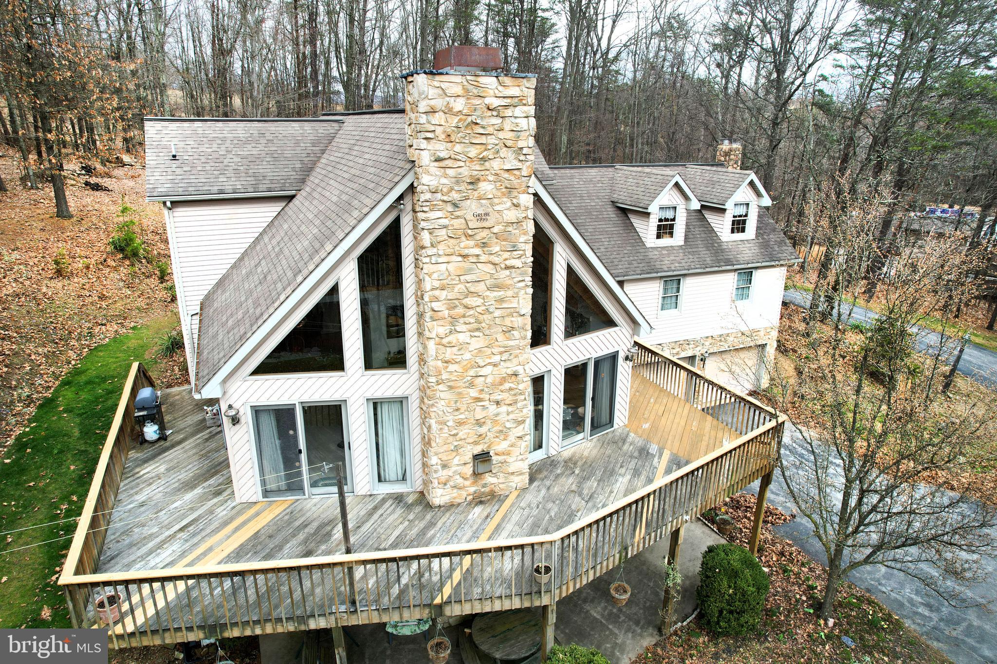 LAKELAND PINES - Residential