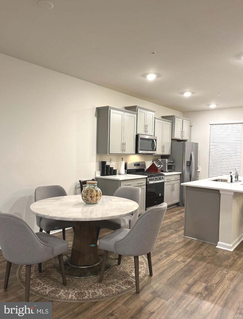 9707 SUMMERTON DRIVE