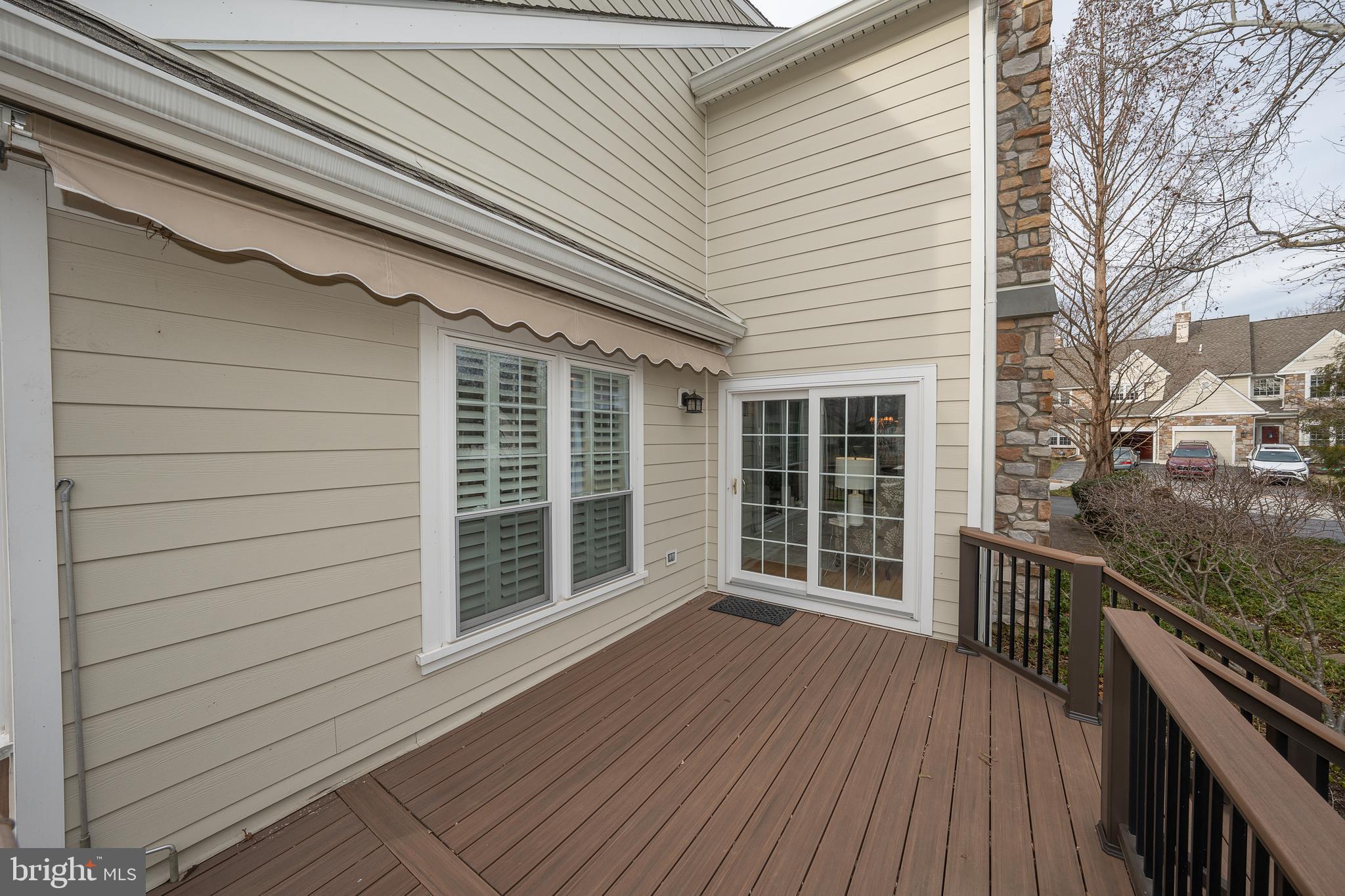 DAYLESFORD LAKE - Residential