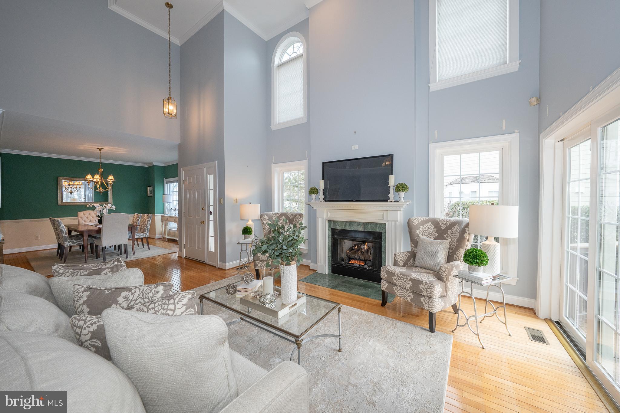 DAYLESFORD LAKE - Residential