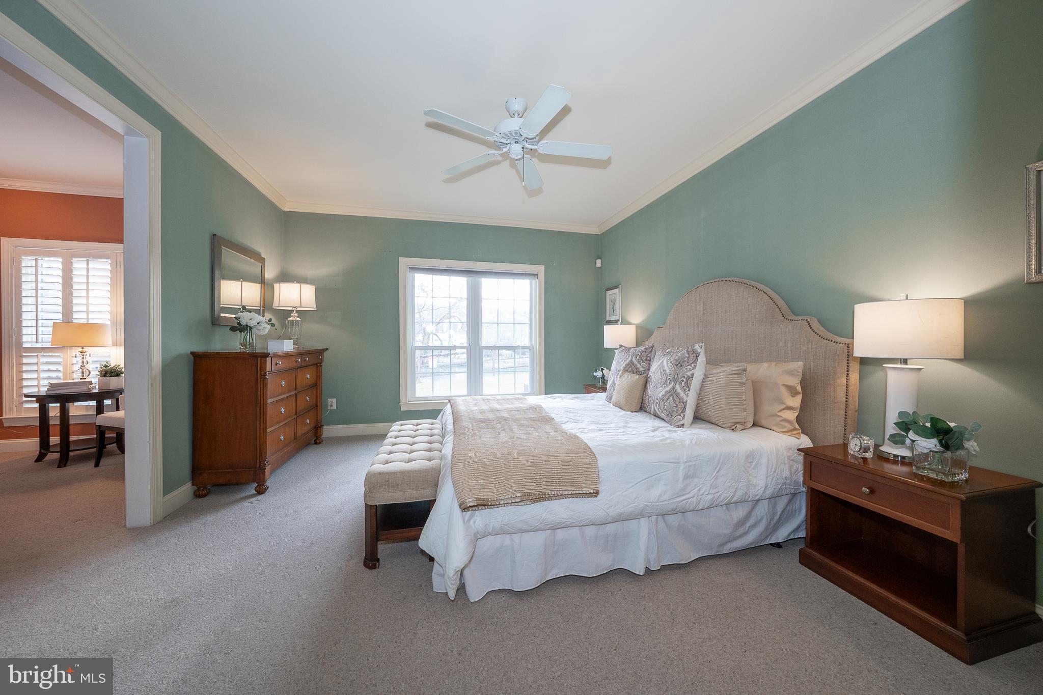 DAYLESFORD LAKE - Residential