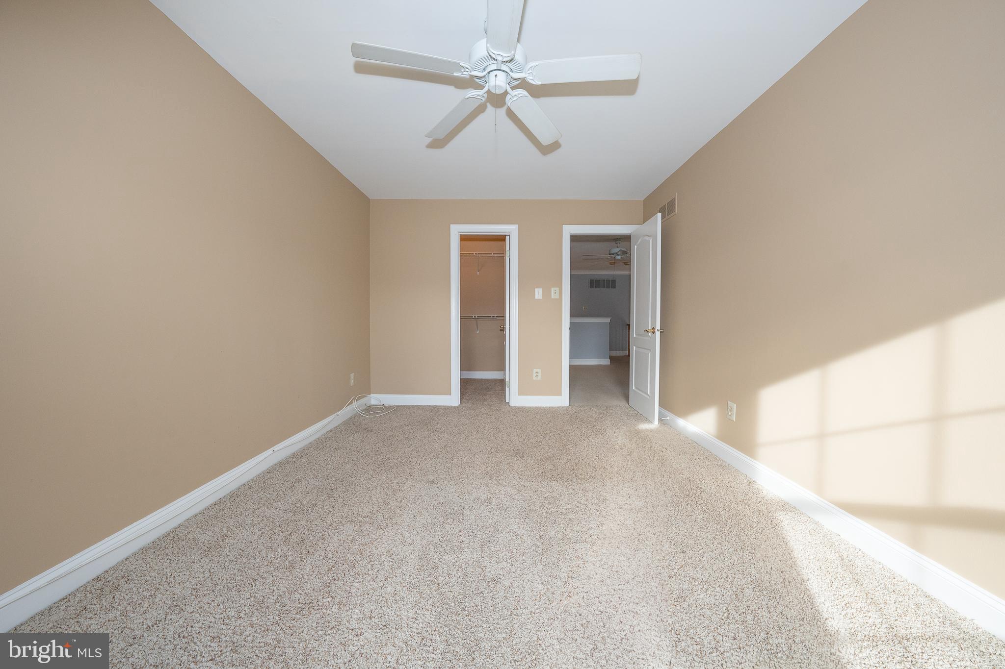 DAYLESFORD LAKE - Residential