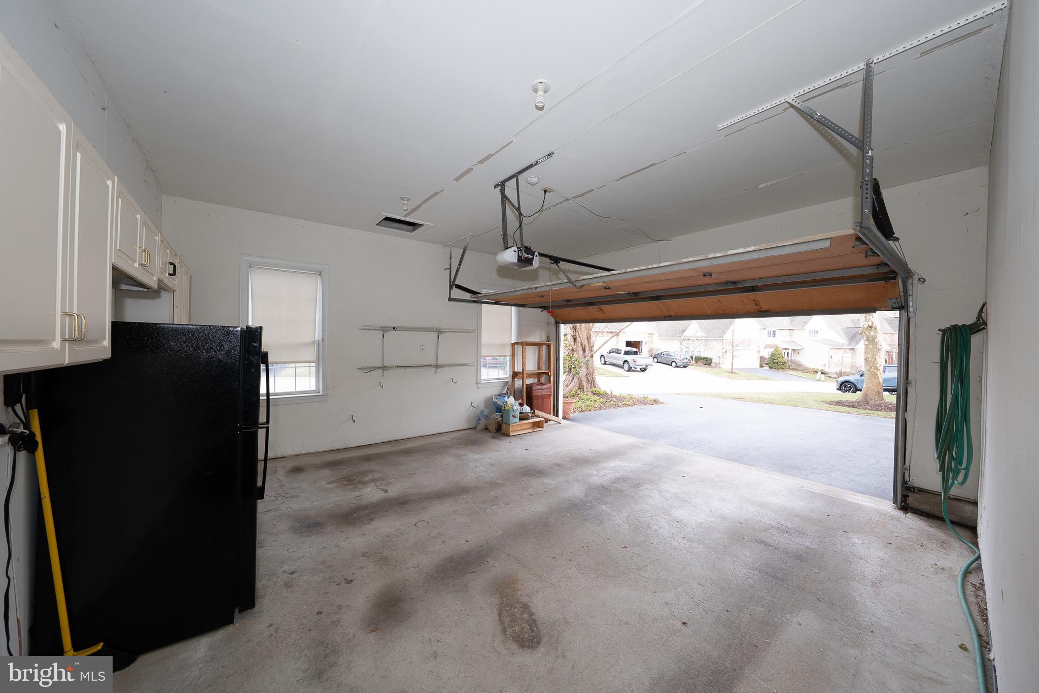 DAYLESFORD LAKE - Residential