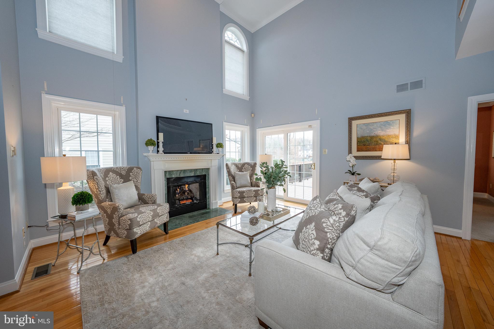 DAYLESFORD LAKE - Residential