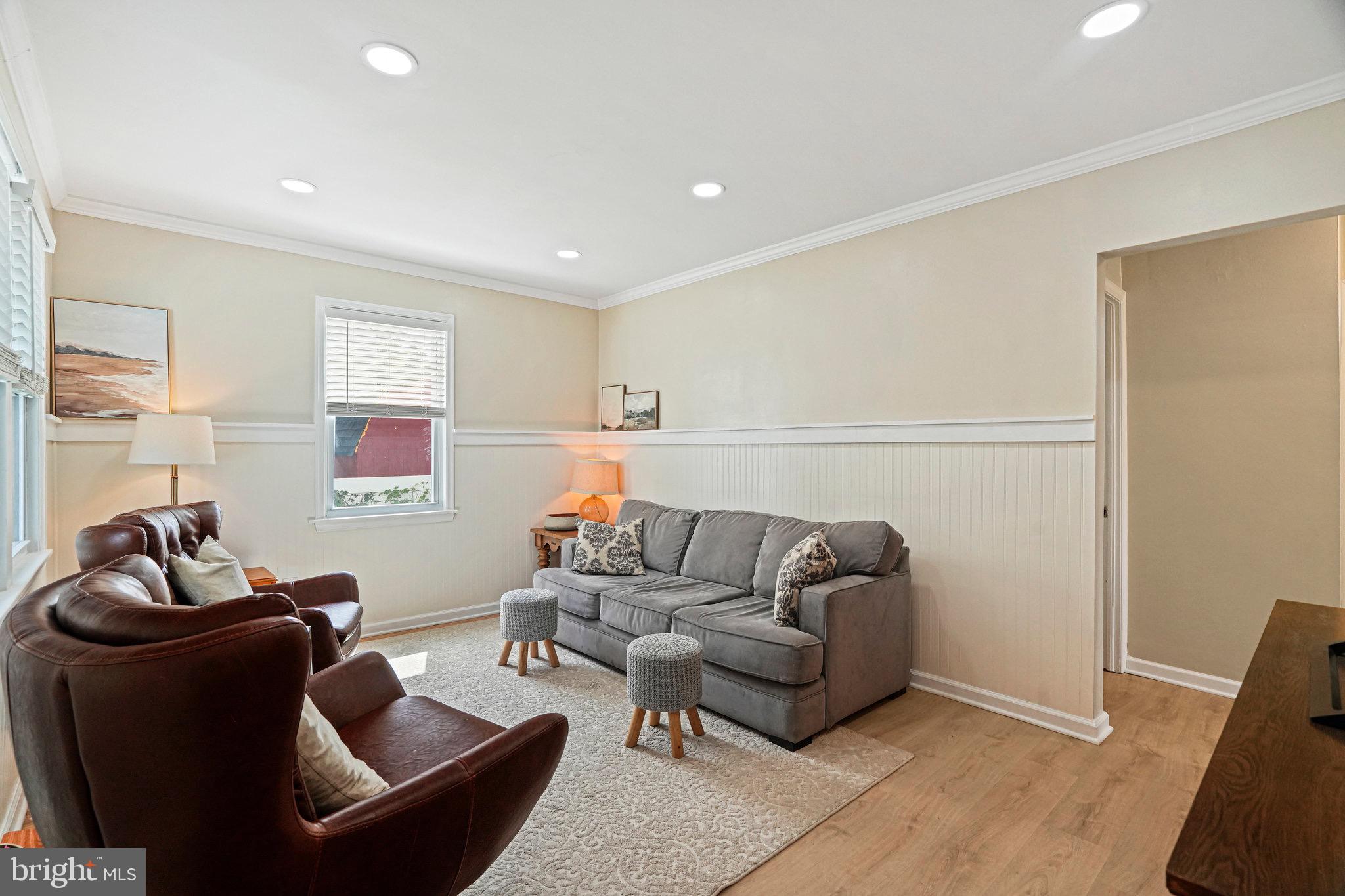 INDIAN SPRING VIEW - Residential