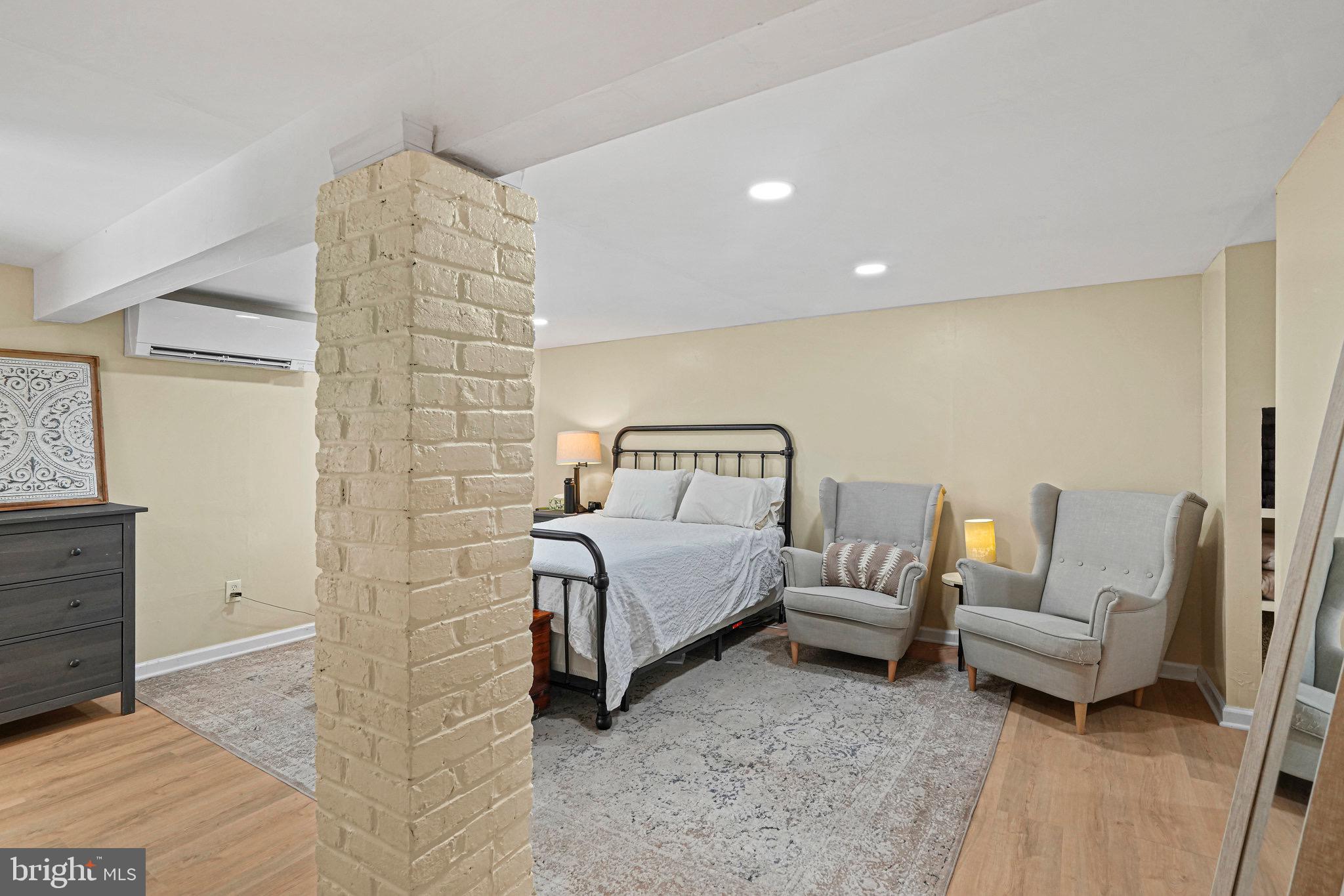 INDIAN SPRING VIEW - Residential