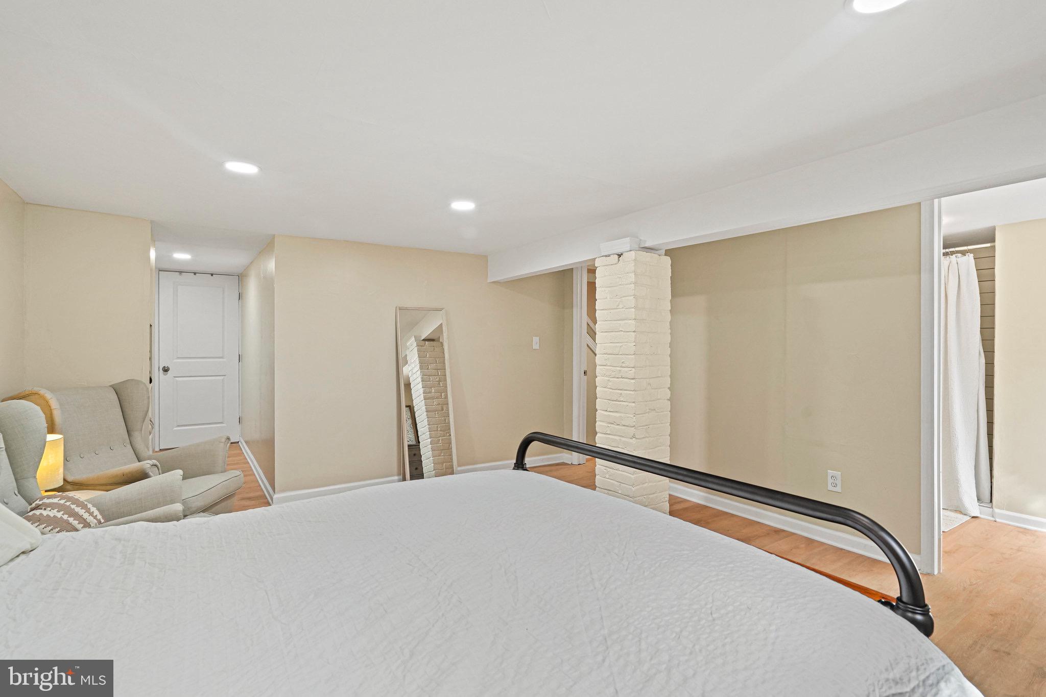 INDIAN SPRING VIEW - Residential