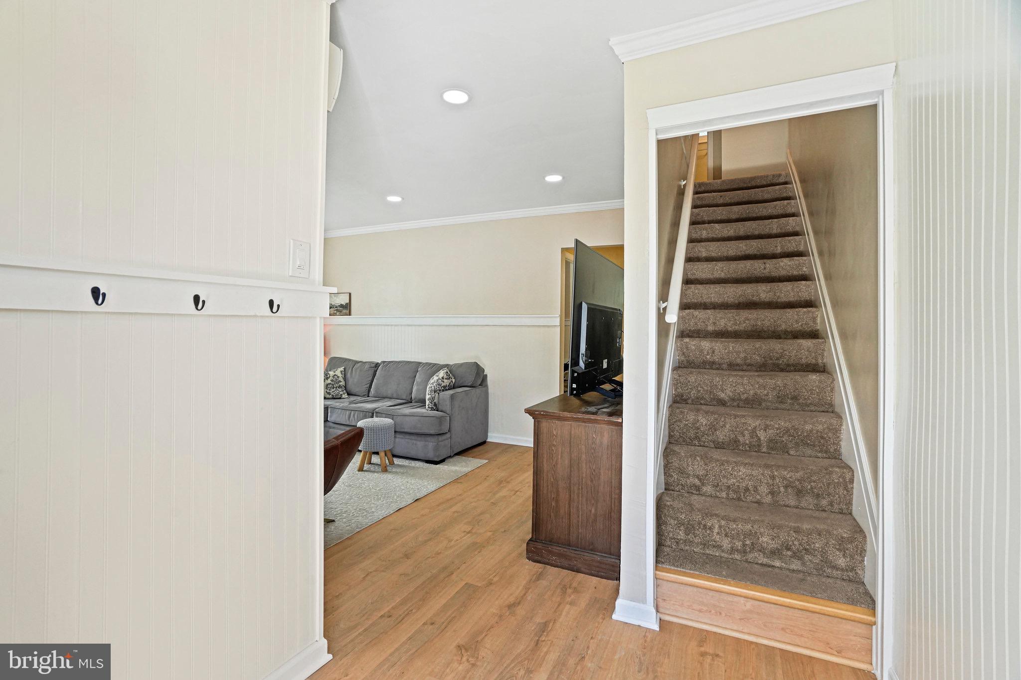 INDIAN SPRING VIEW - Residential