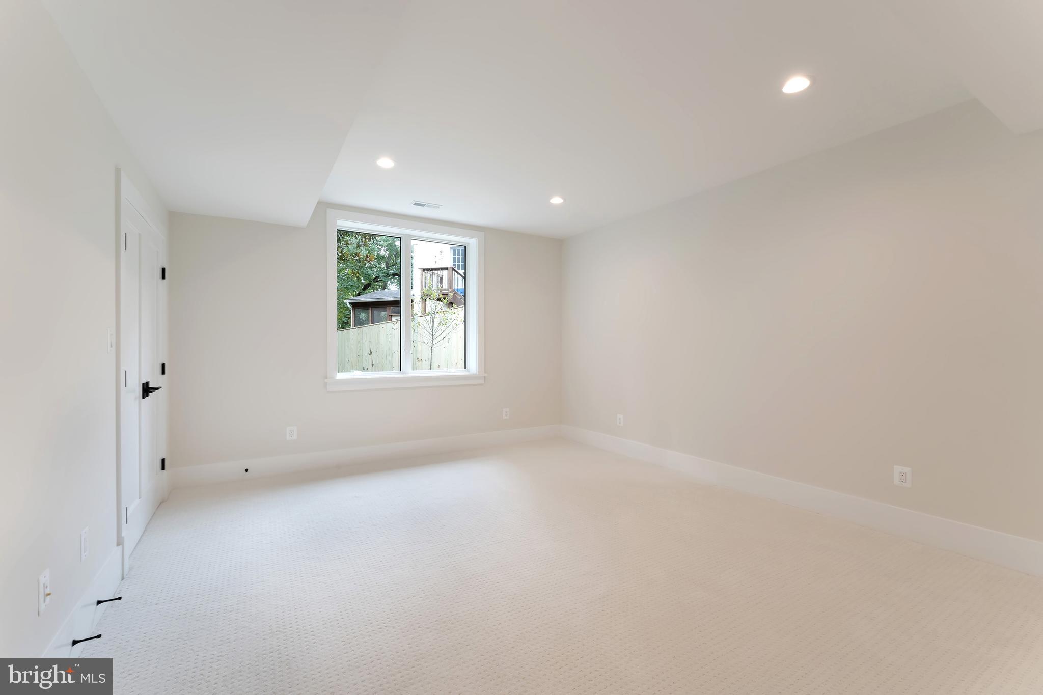 WESTMORELAND HEIGHTS - Residential